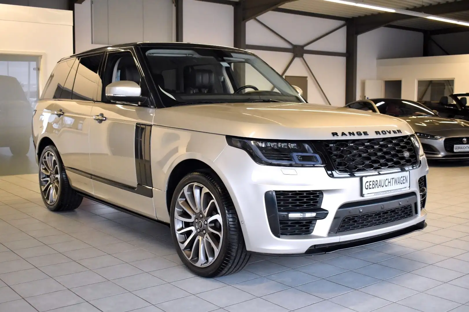Land Rover Range Rover Vogue AUT/LED/NAVI/APP-CONNECT/ Stříbrná - 1