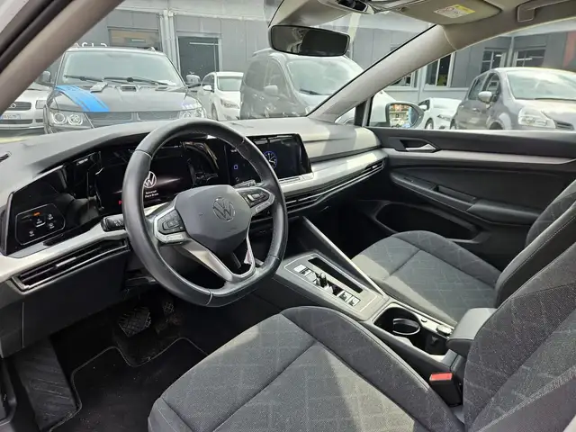 Volkswagen Golf view 7
