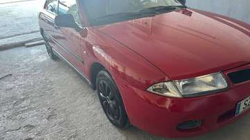 Carisma 1800 GLX
