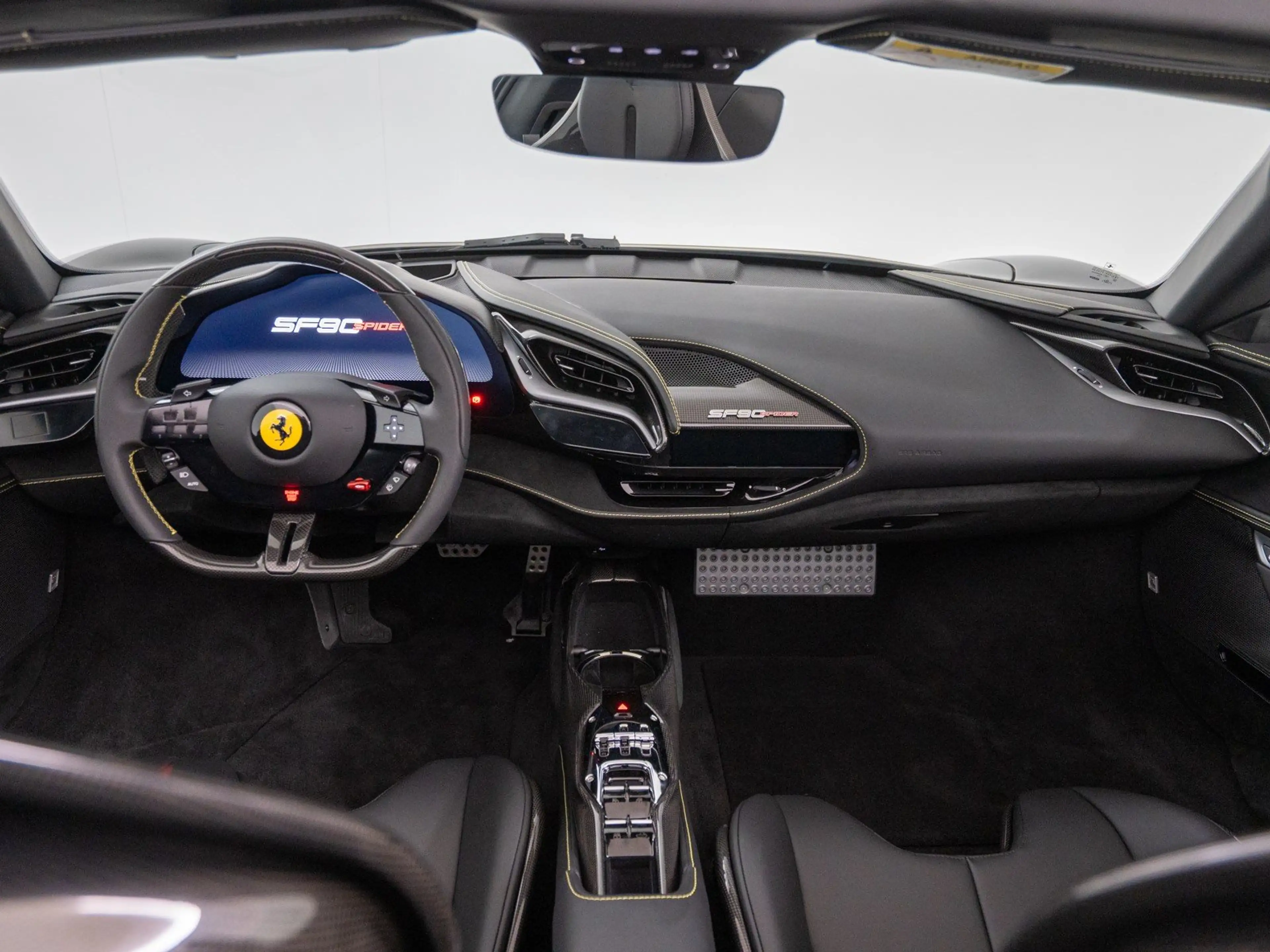 Ferrari SF90 Spider — photo 6