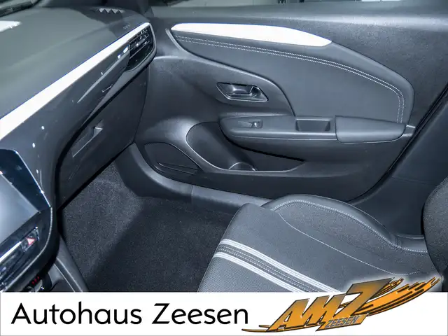 Opel Corsa view 12
