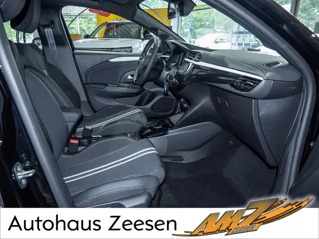 Opel Corsa view 2