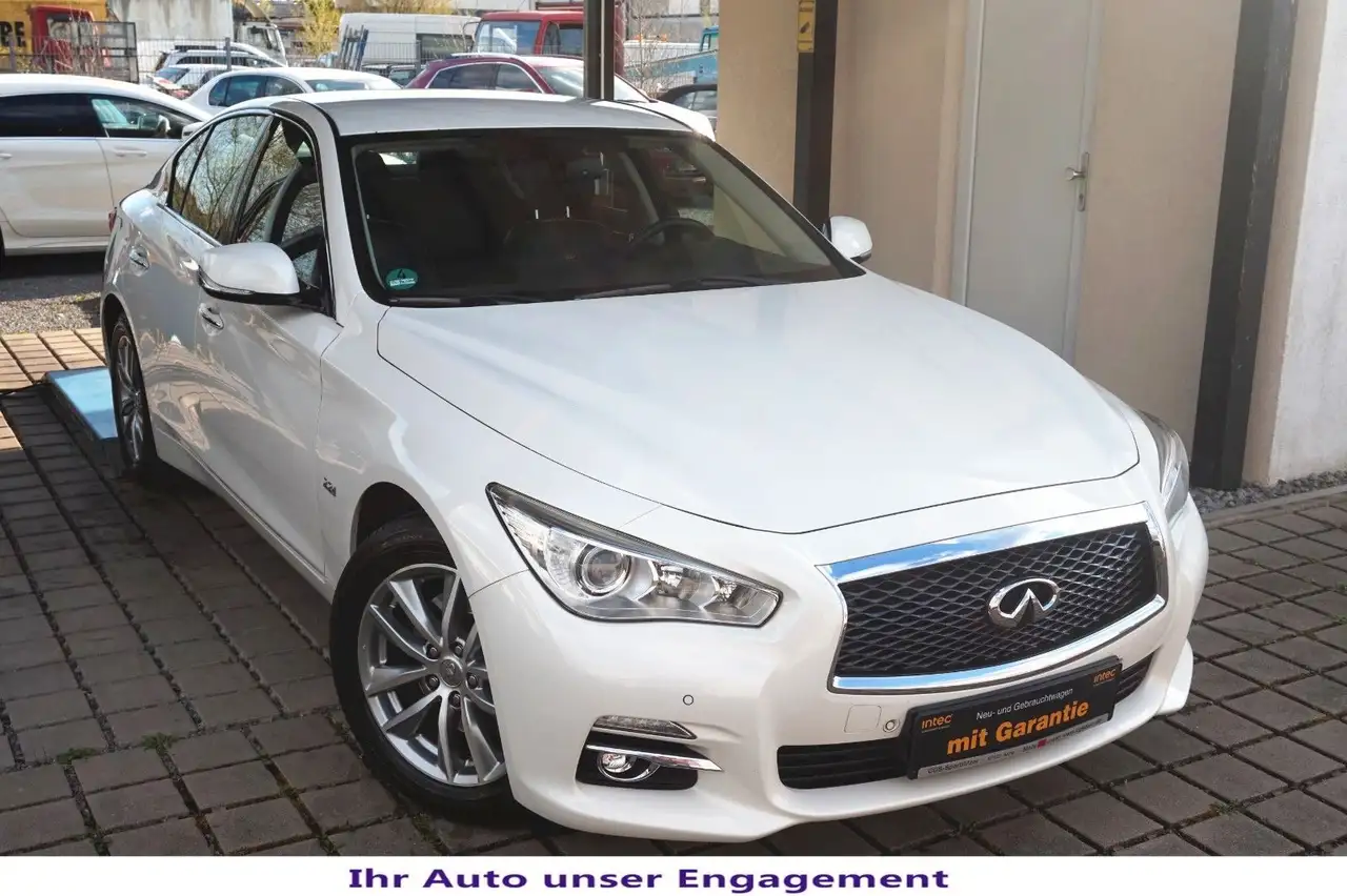 Infiniti Q50