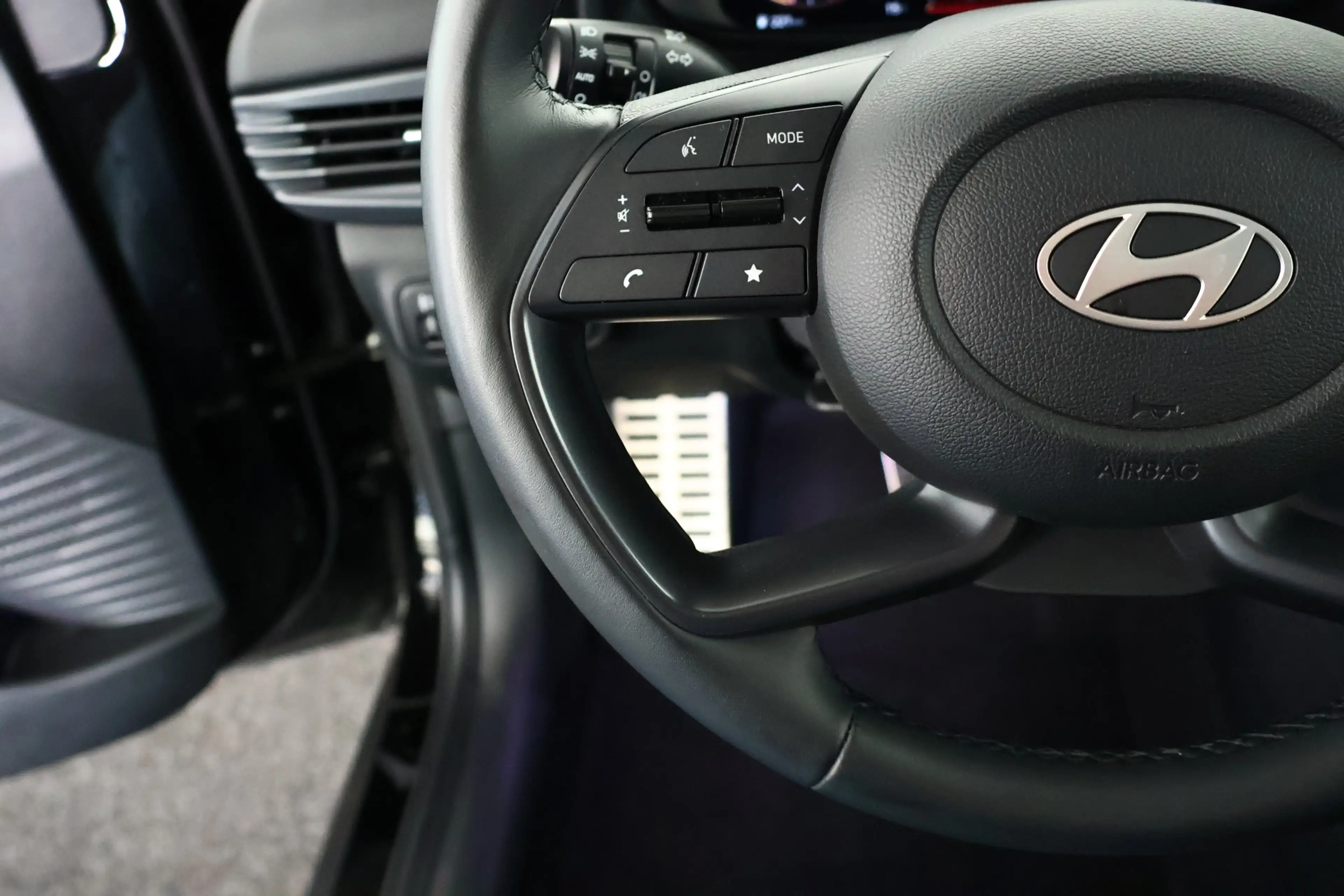 Hyundai BAYON 1.0 T-GDI Comfort Smart Navi / Cruisecontrol / Aut — photo 20