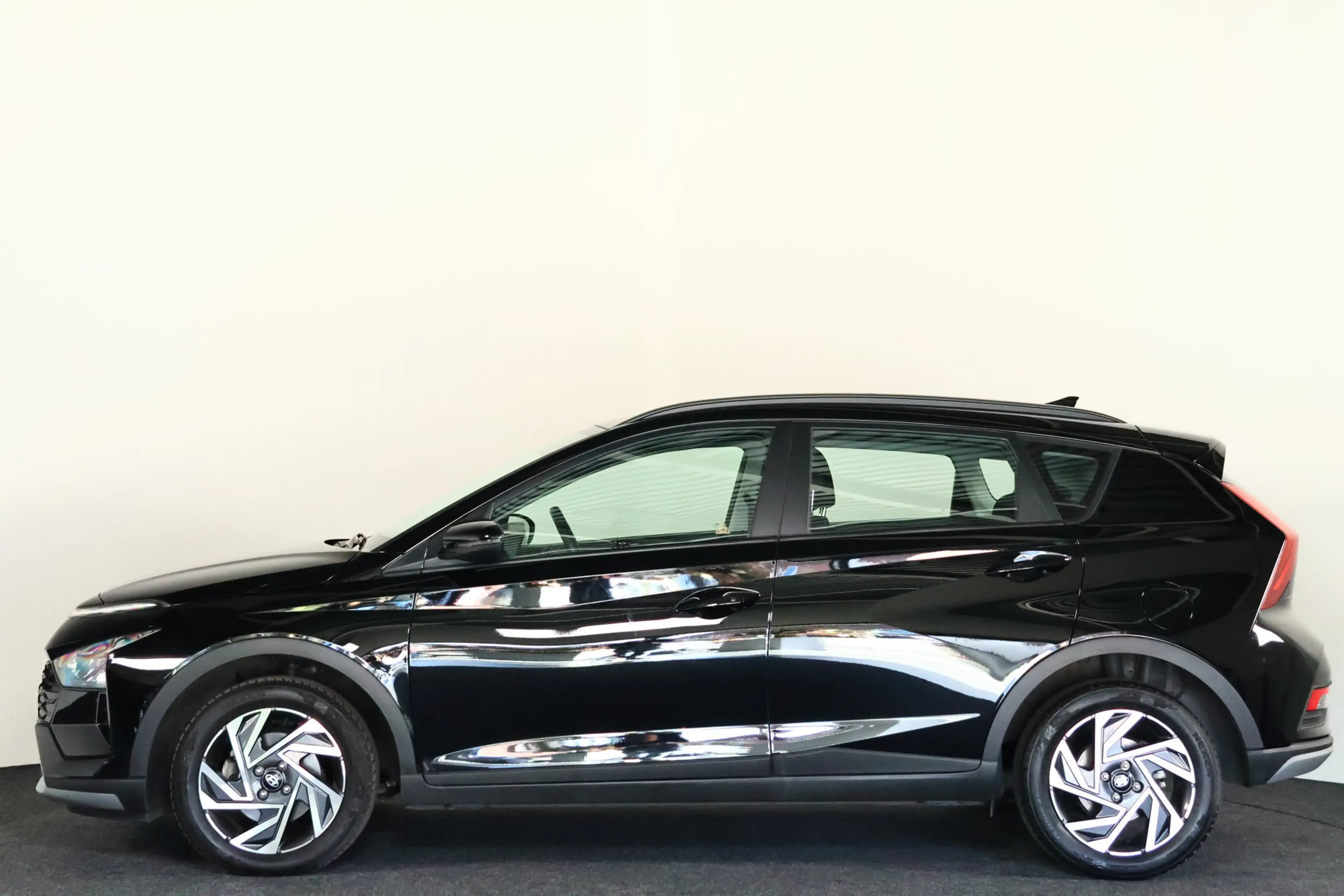 Hyundai BAYON 1.0 T-GDI Comfort Smart Navi / Cruisecontrol / Aut — photo 31