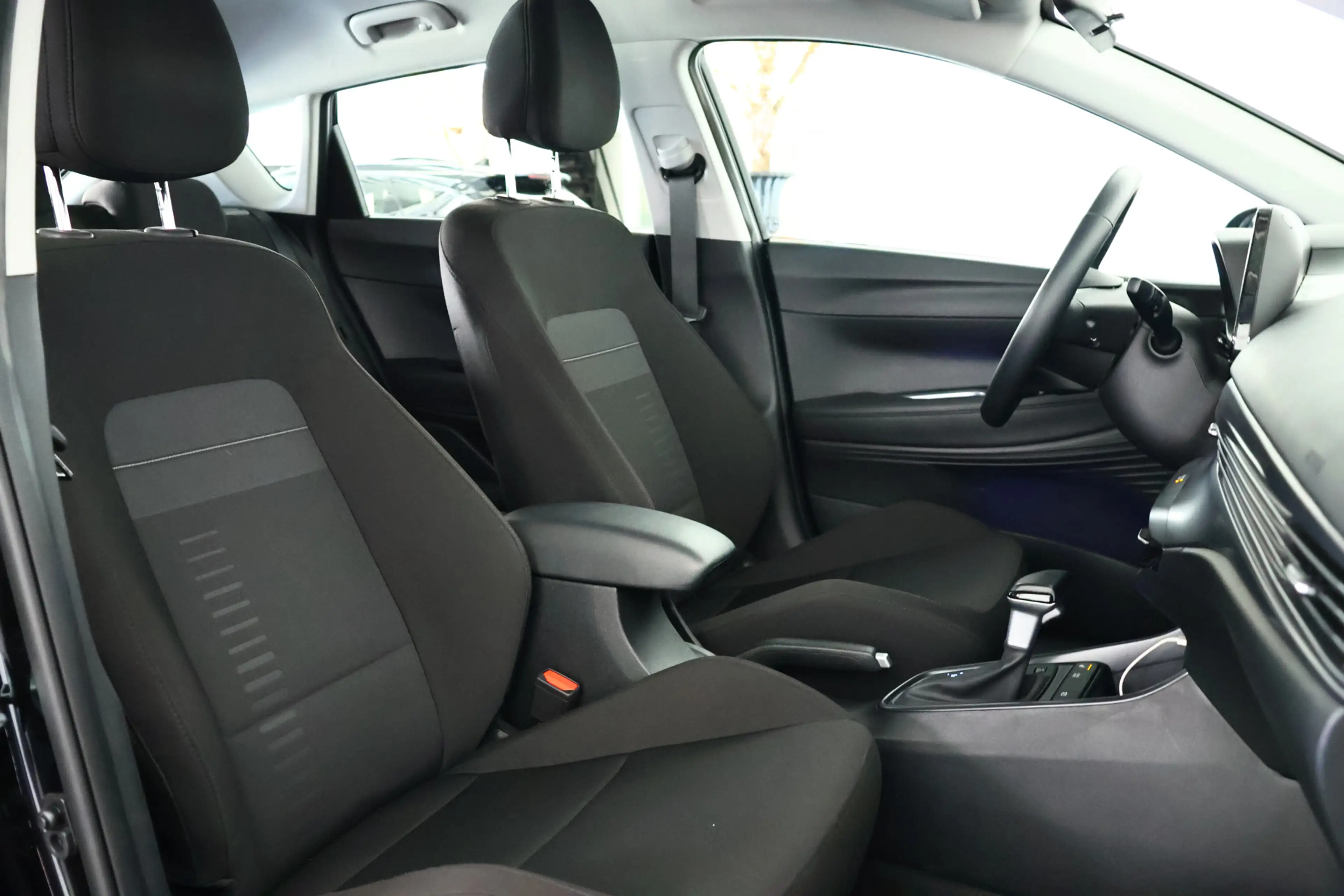 Hyundai BAYON 1.0 T-GDI Comfort Smart Navi / Cruisecontrol / Aut — photo 15