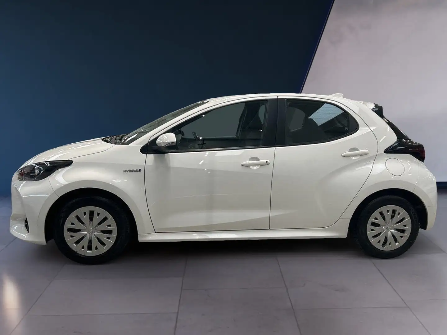 Toyota Yaris IV 2020 1.5h Business Bianco - 2