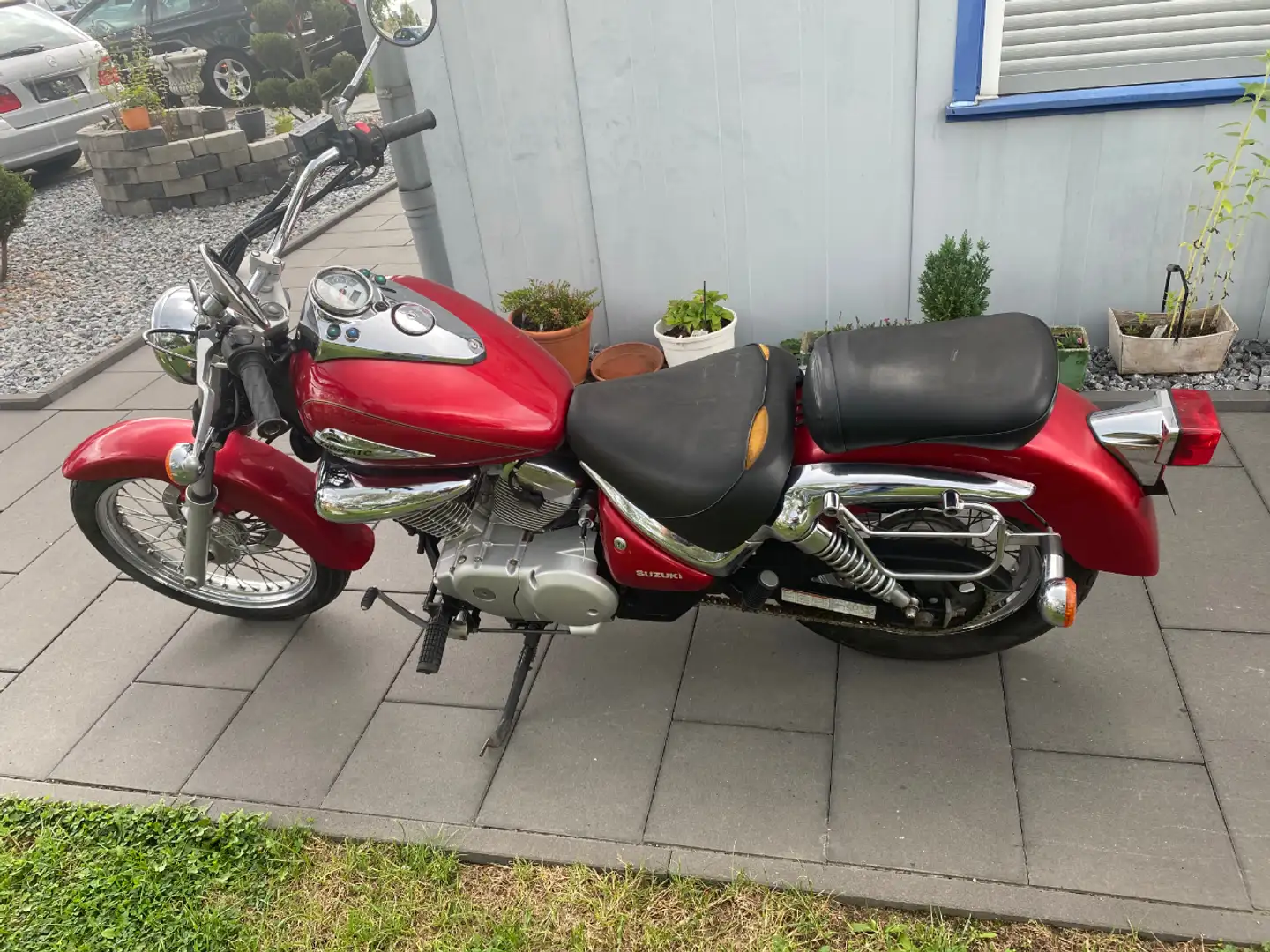 Suzuki VL 125 Suzuki VL 125 Intruder EZ 2001 Für Bastler Czerwony - 1