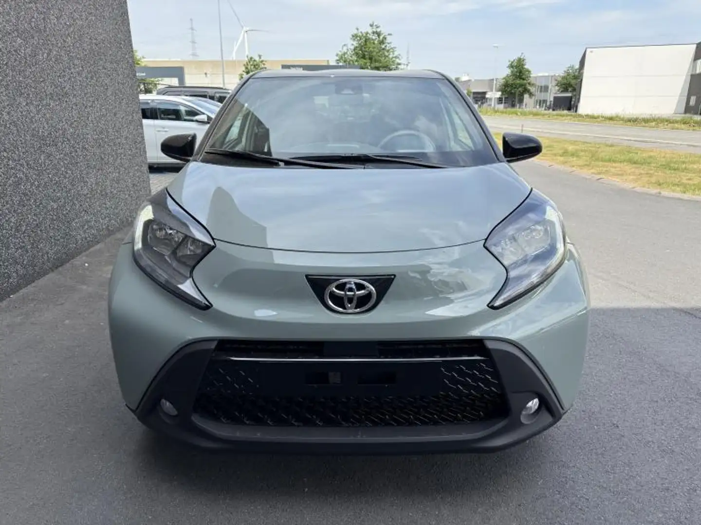 Toyota Aygo X 1.0 MT Pulse Verde - 2