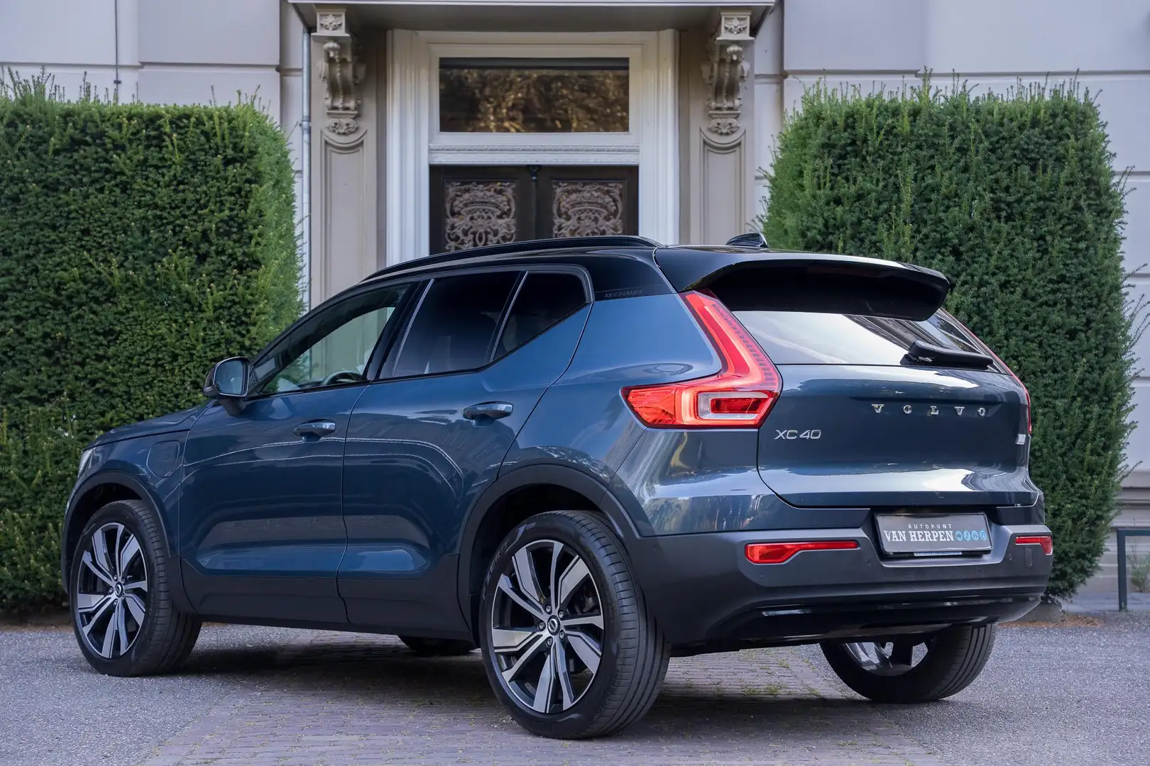 Volvo XC40 1.5 T5 Recharge R-Design 360 CAM | PILOT | STUURVE Blu/Azzurro - 2