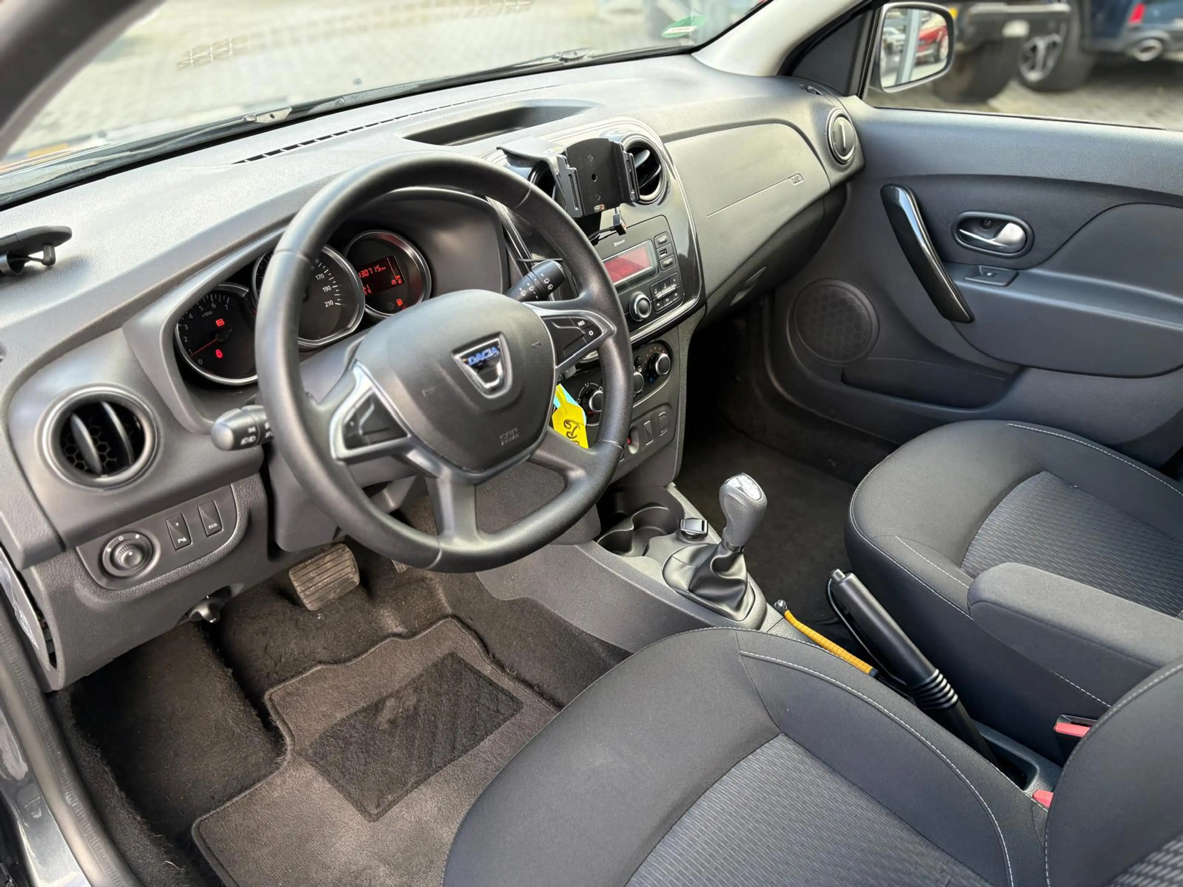 Dacia Logan MCV 0.9 TCe Laureate | Automaat | PDC | Cruise | A — photo 13