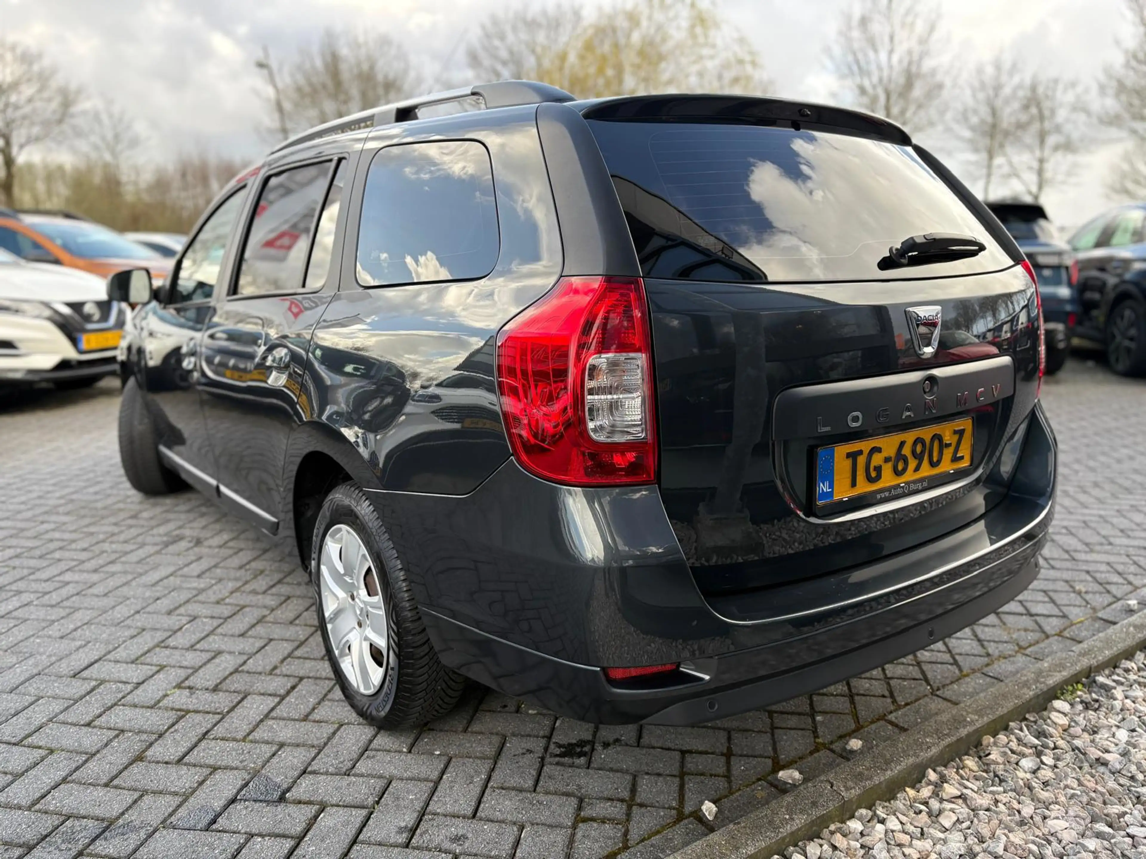 Dacia Logan MCV 0.9 TCe Laureate | Automaat | PDC | Cruise | A — photo 5