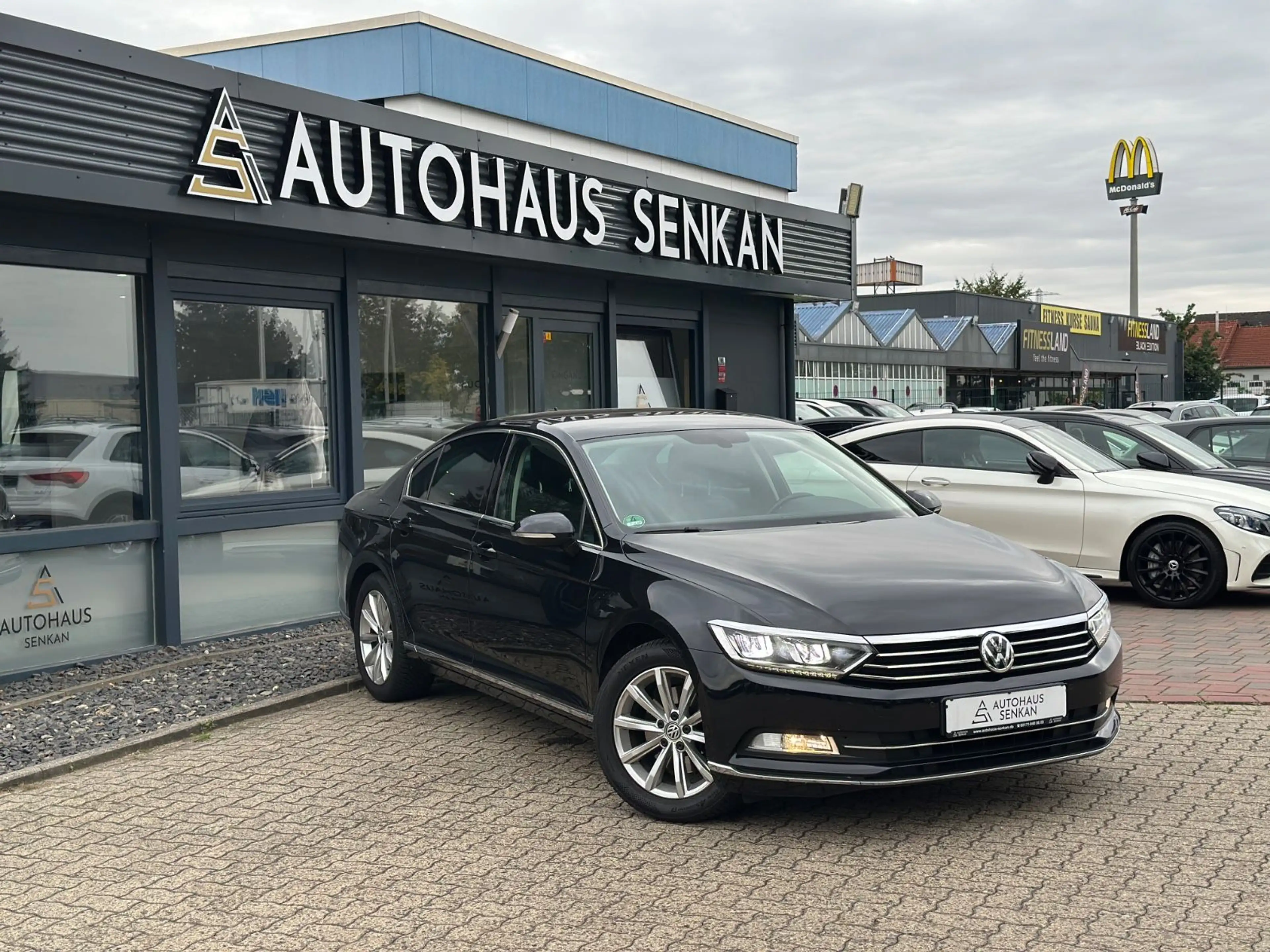 Volkswagen Passat 1.4 TSI DSG Lim. Highline