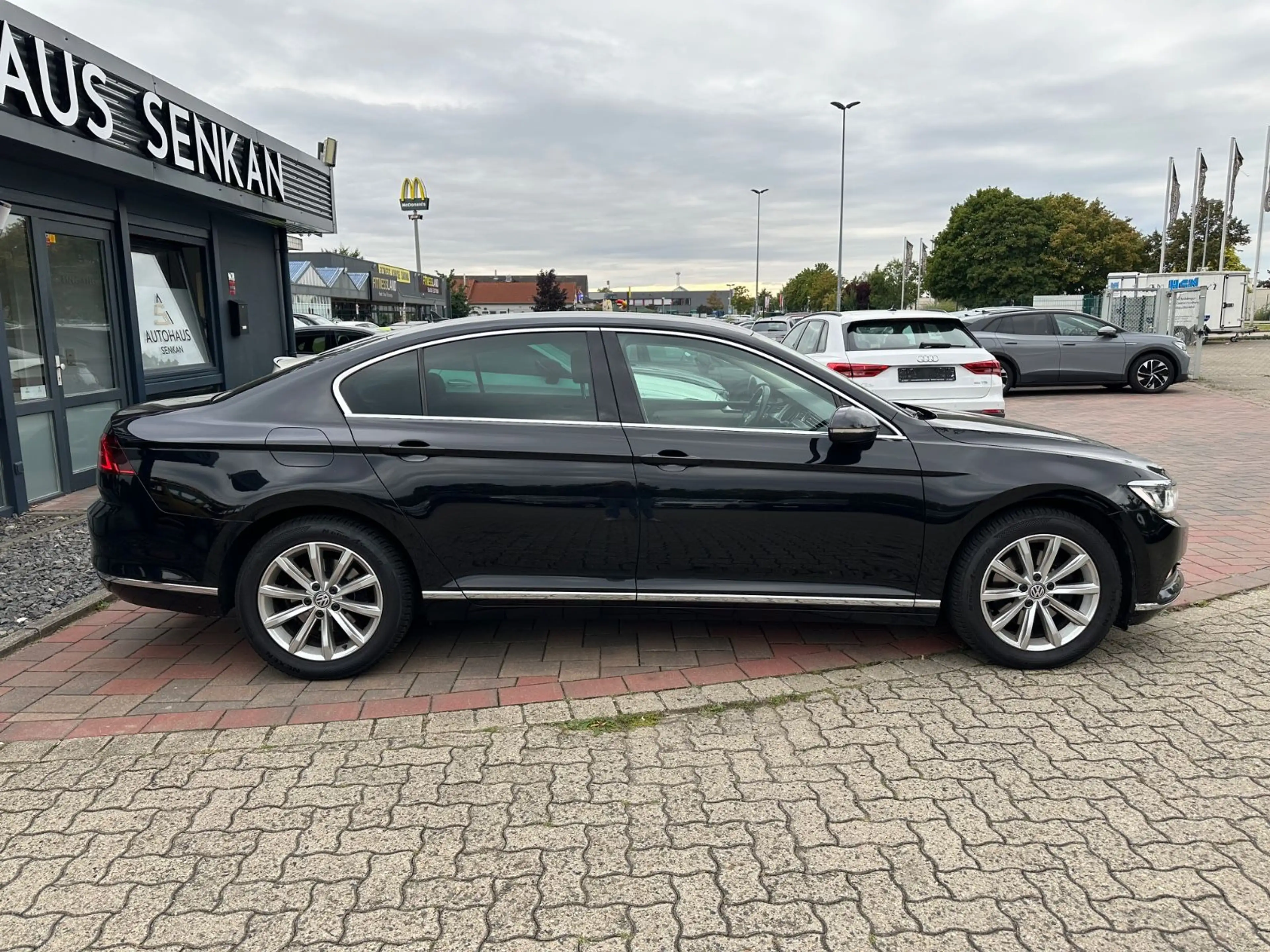 Volkswagen Passat 1.4 TSI DSG Lim. Highline — photo 9