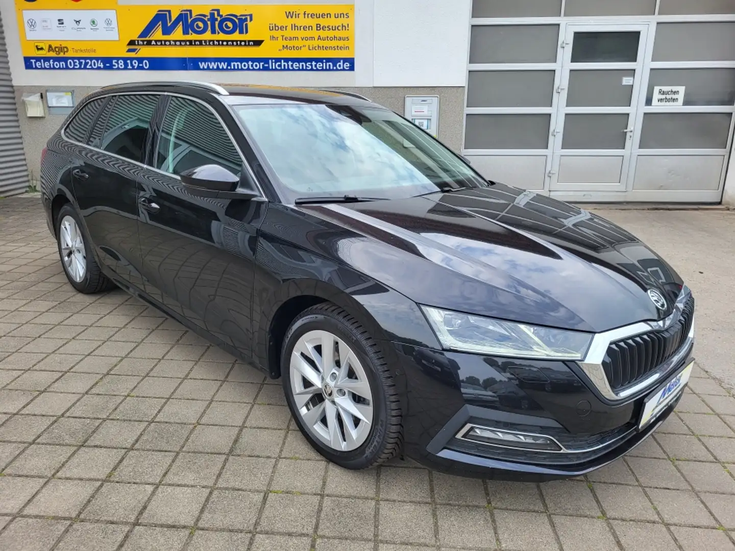 Skoda Octavia Style 17"LM LED+ Navi+ CANTON AHZV 3AC+ Leder Schwarz - 1