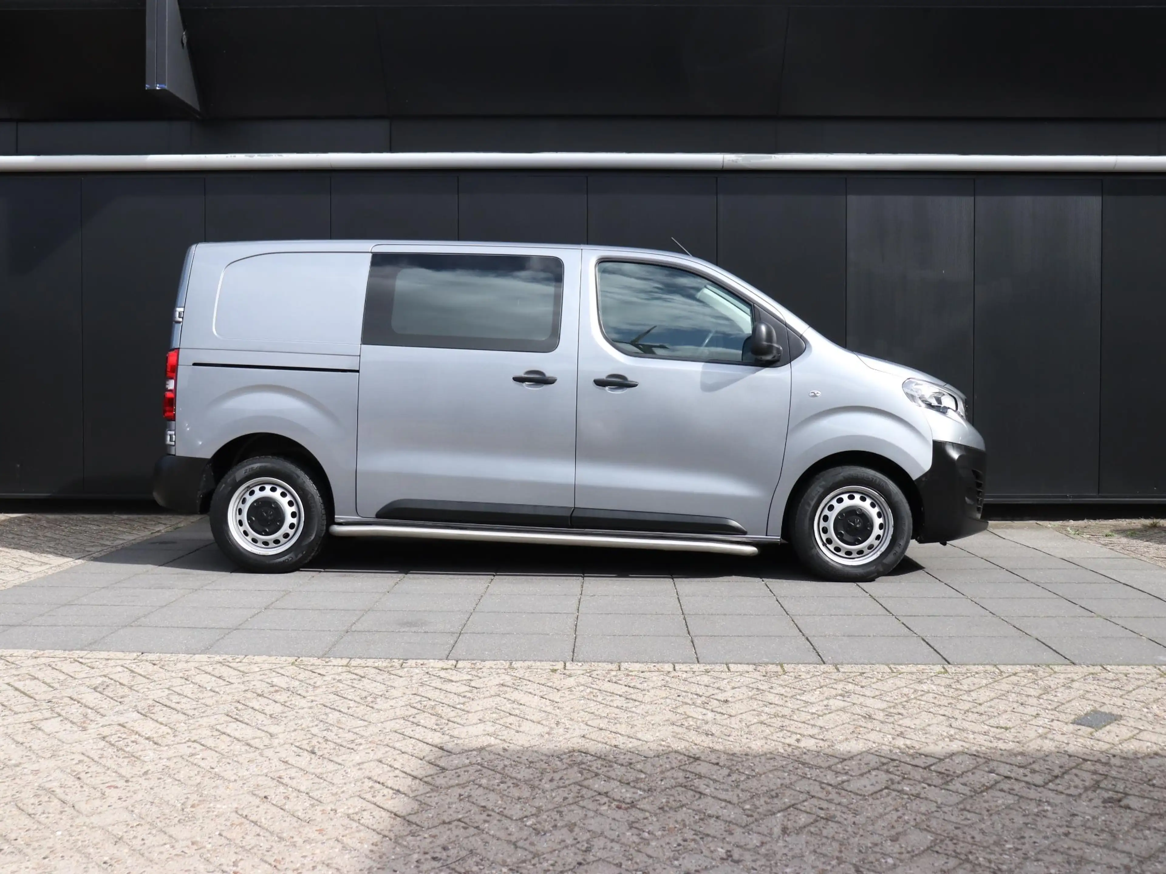 Peugeot Expert 2.0 BlueHDI 145 Standard Premium | TREKHAAK | PDC — photo 4