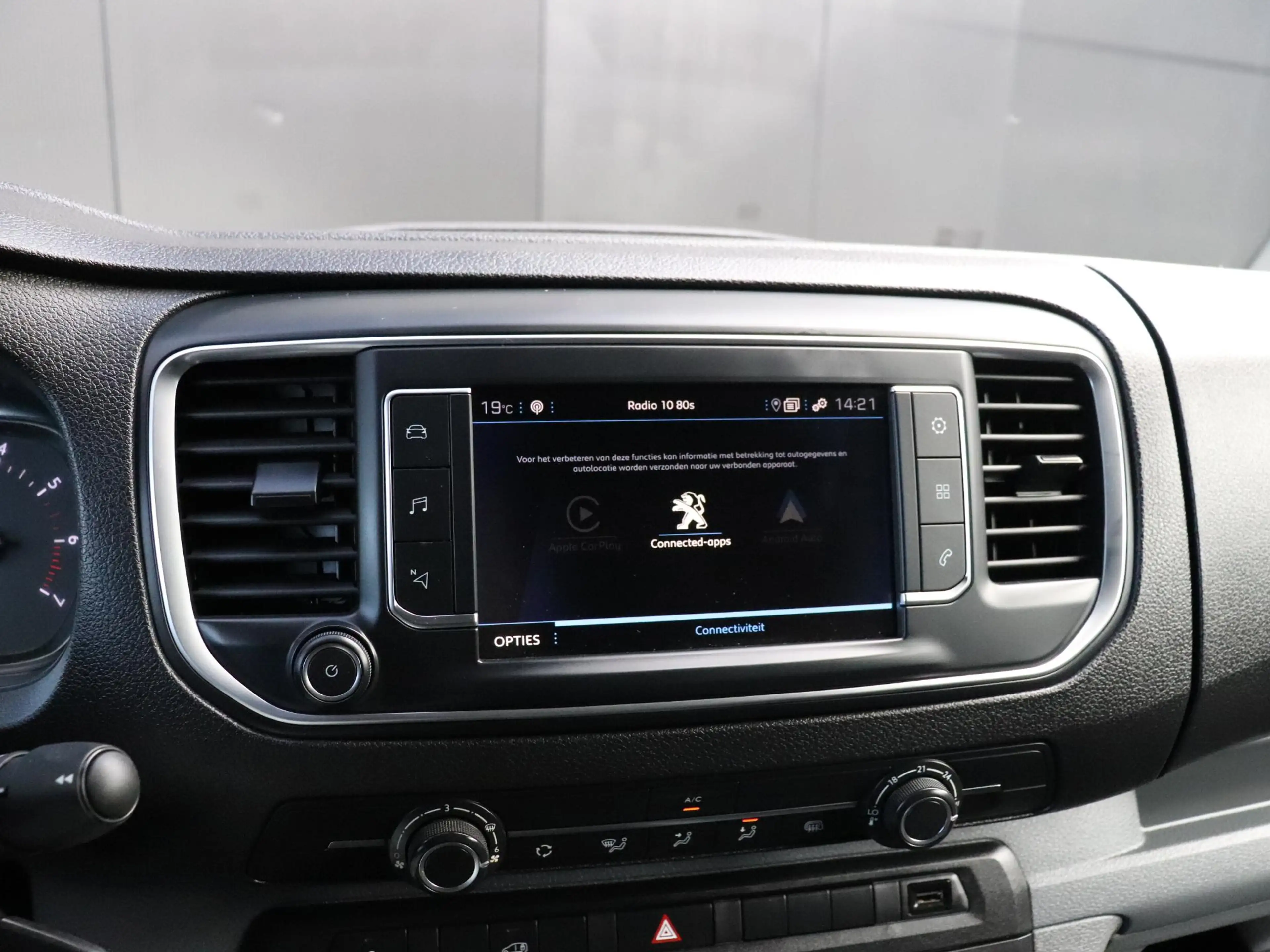 Peugeot Expert 2.0 BlueHDI 145 Standard Premium | TREKHAAK | PDC — photo 8