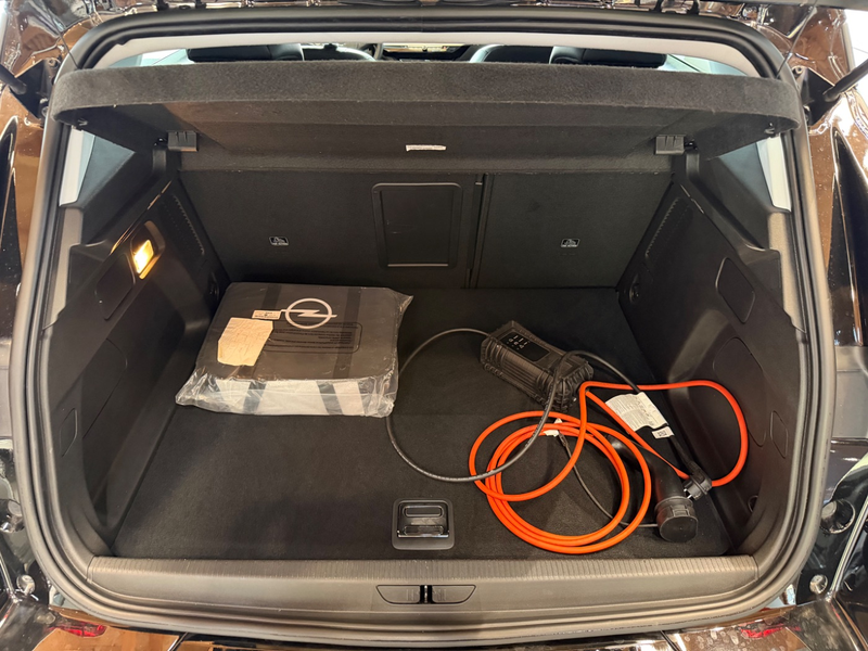 Opel Grandland 1.6 Turbo GS Line LED+Navi+SHZ+2xKlima — photo 10