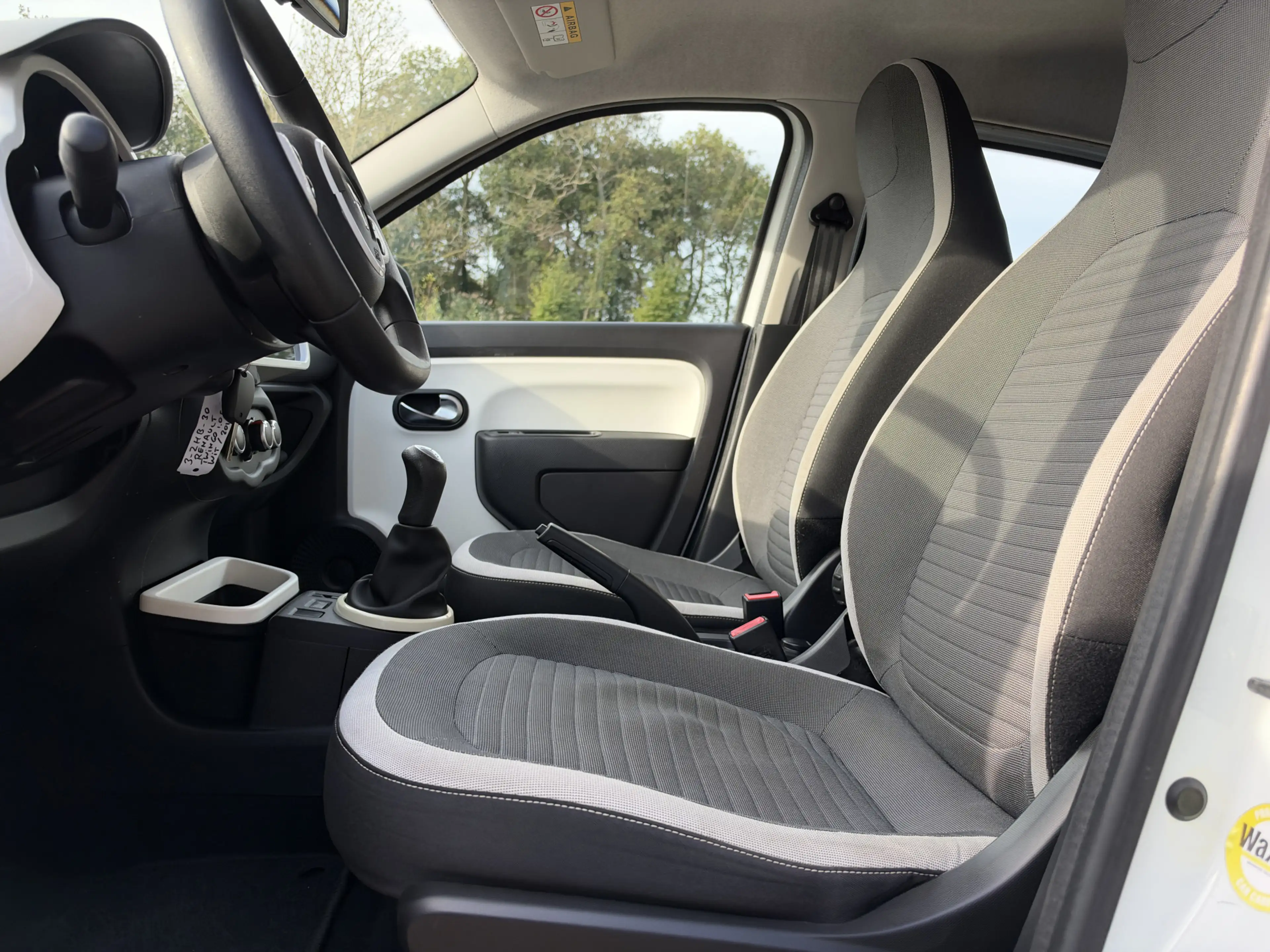 Renault Twingo 1.0 SCe Expression Carplay / Android / Cruise cont — photo 18