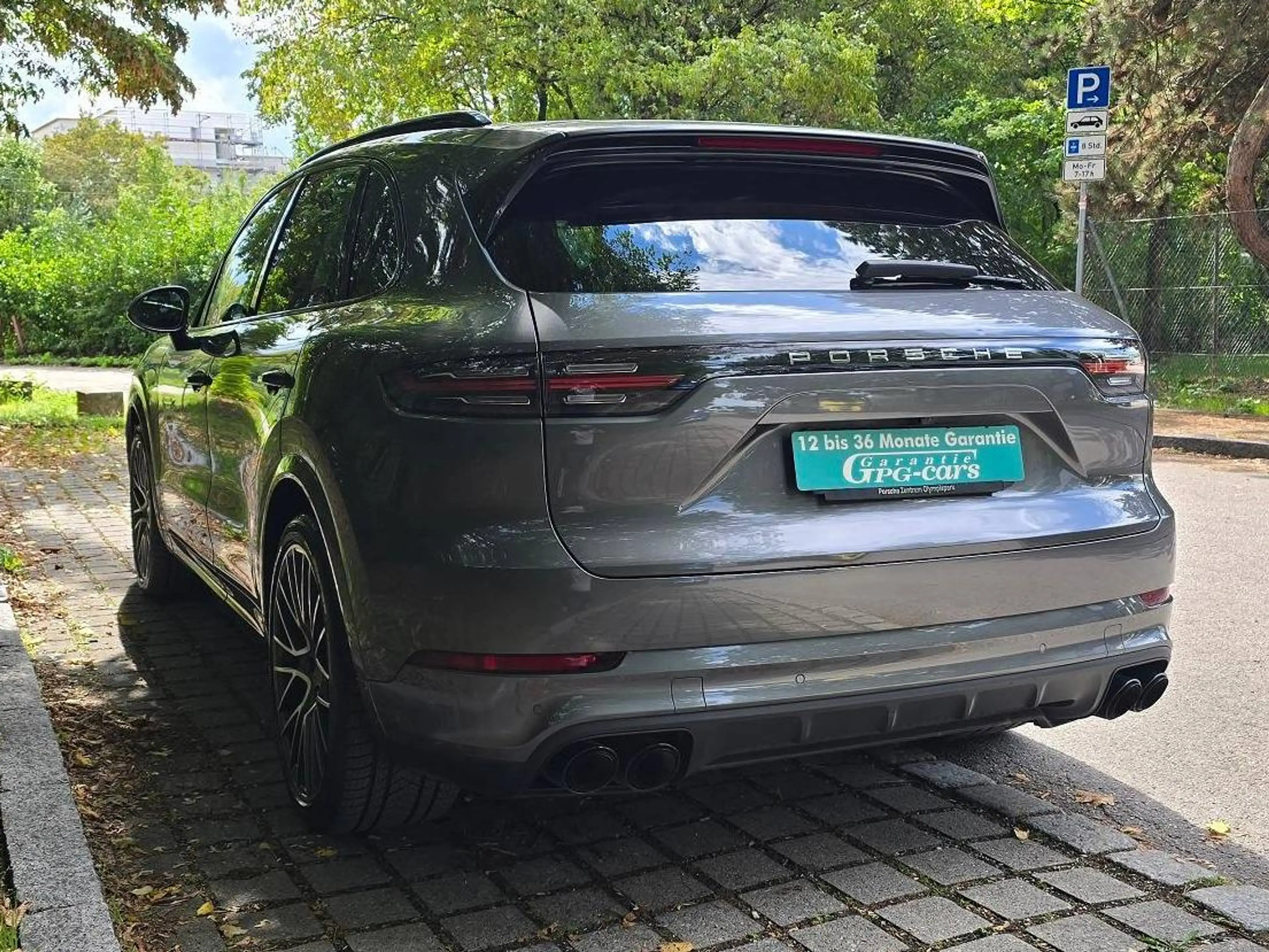 Porsche Cayenne Cayenne Turbo*Panorama*Matrix*Luft*Chrono* — photo 6