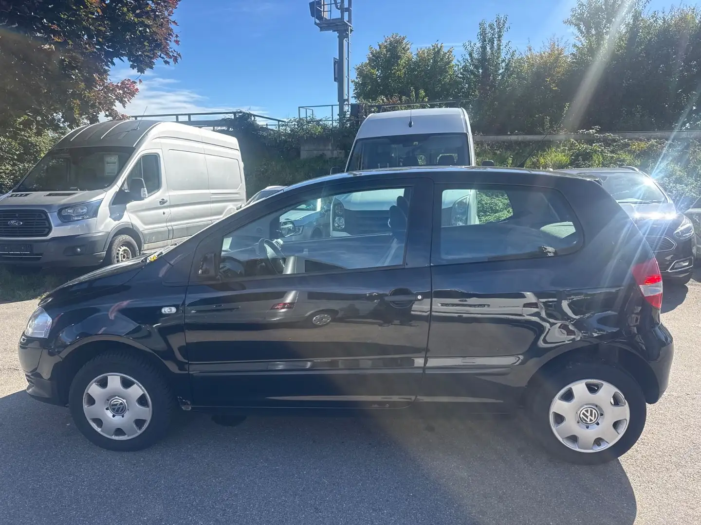 Volkswagen Fox Basis Schwarz - 2
