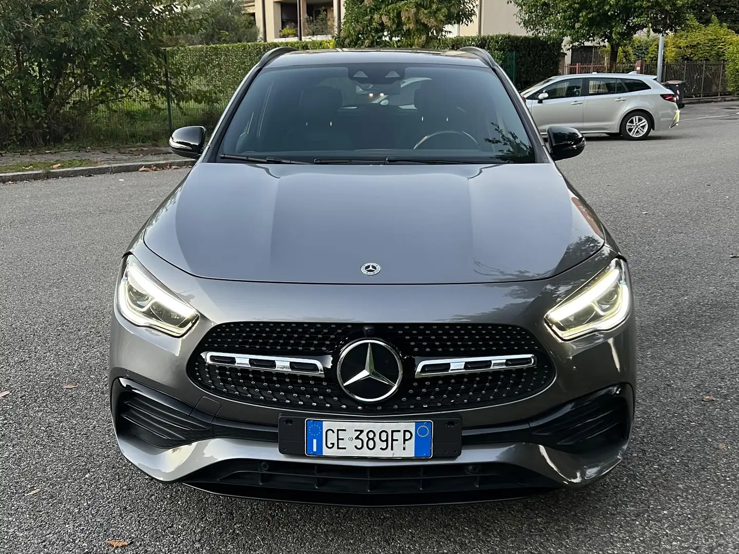 Mercedes-Benz GLA 200 GLA 200 d Premium AMG auto Grigio - 1