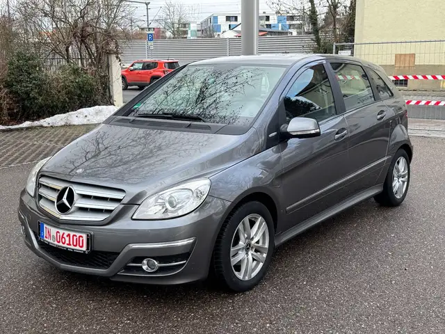 Mercedes-Benz B 160 *Klima*SHZ*Teilleder*Euro 5*