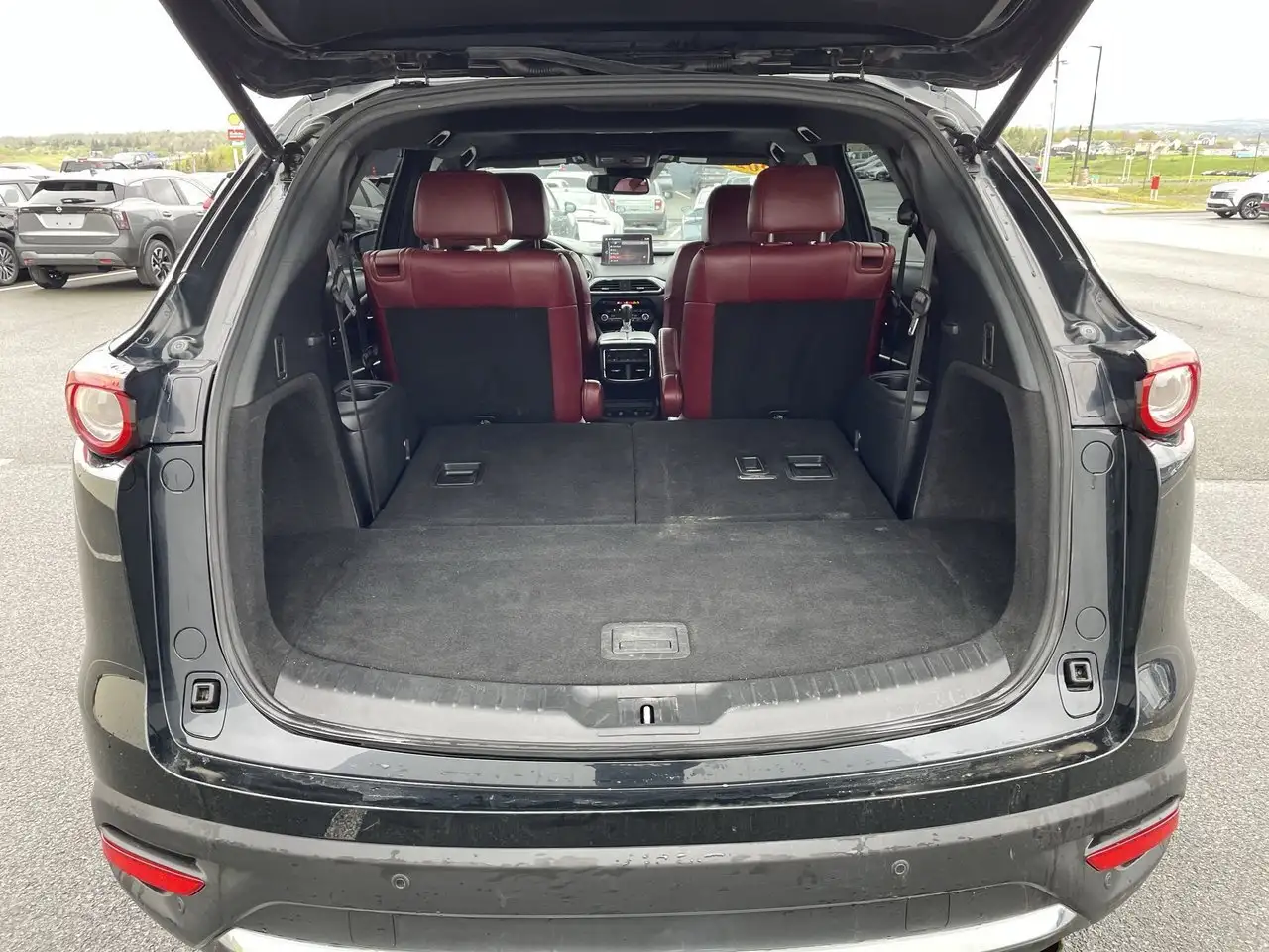 Mazda CX-9 снимка Mazda CX-9