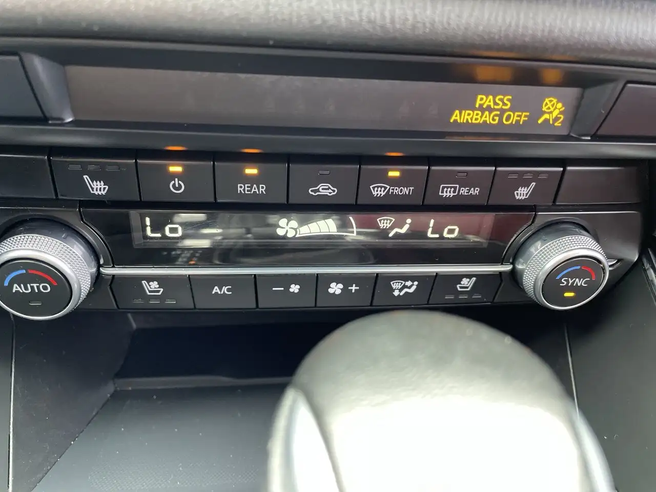 Mazda CX-9 снимка Mazda CX-9