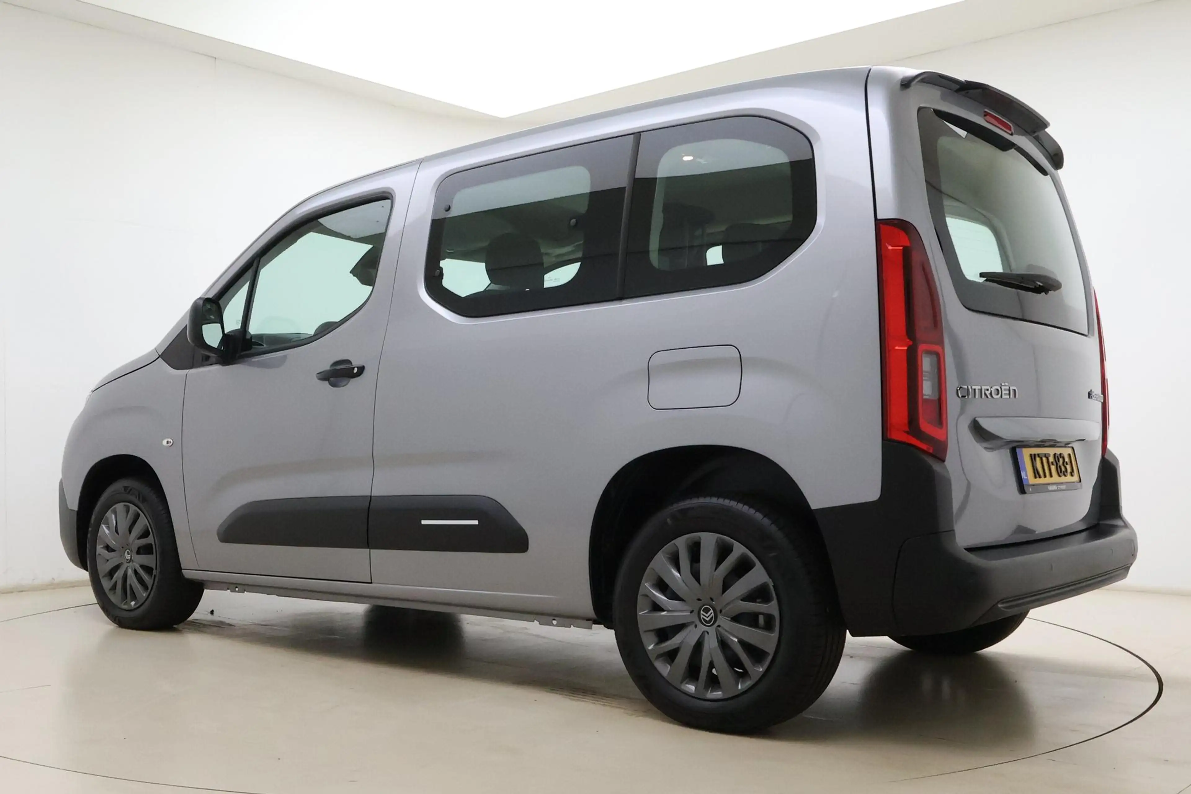 Citroen Berlingo ë-Berlingo Feel L1 50 kWh | Geen kilometers | Park — photo 14