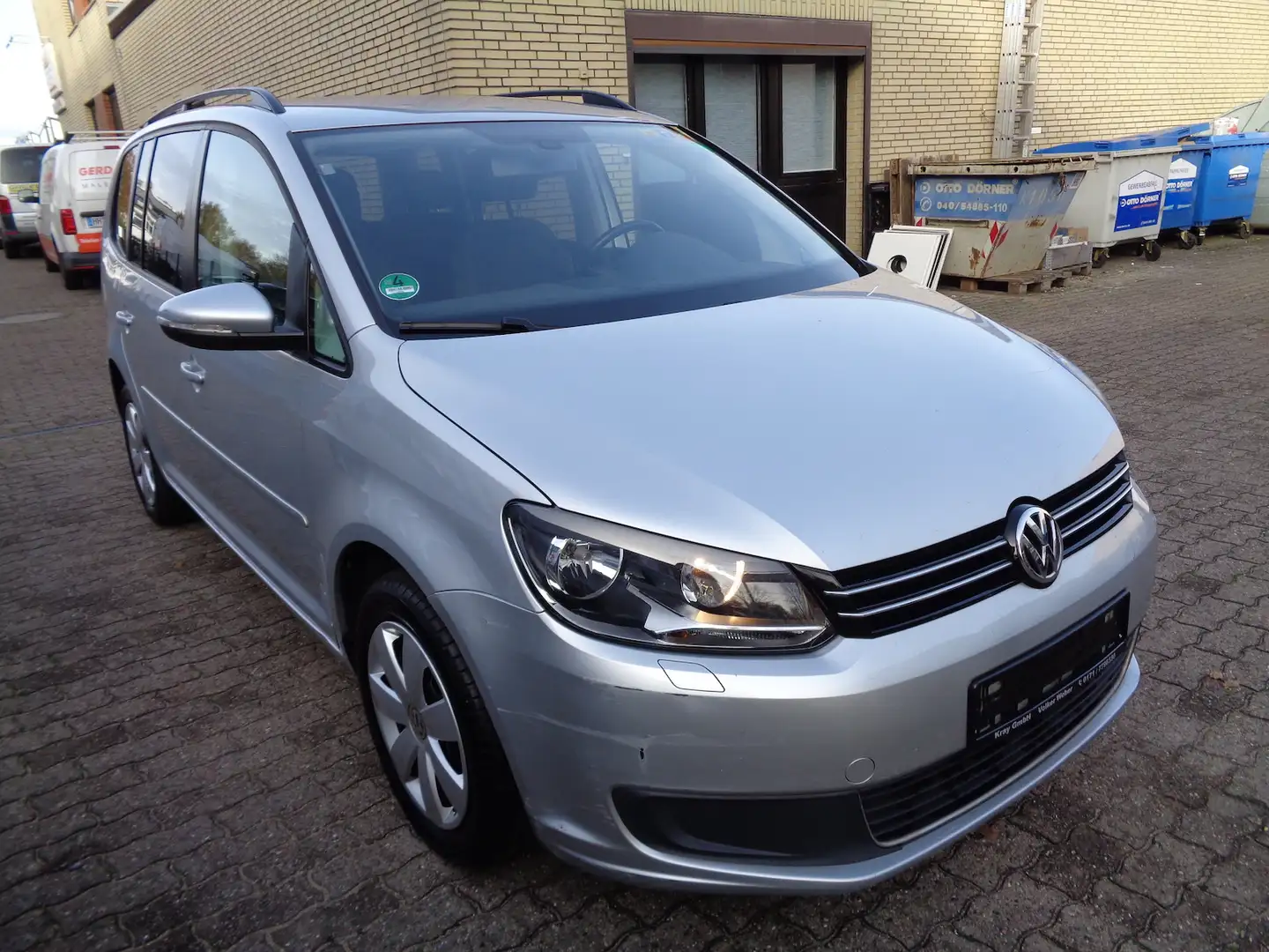 Volkswagen Touran 1.6 TDI Comfortline *7 Sitze* Silber - 2