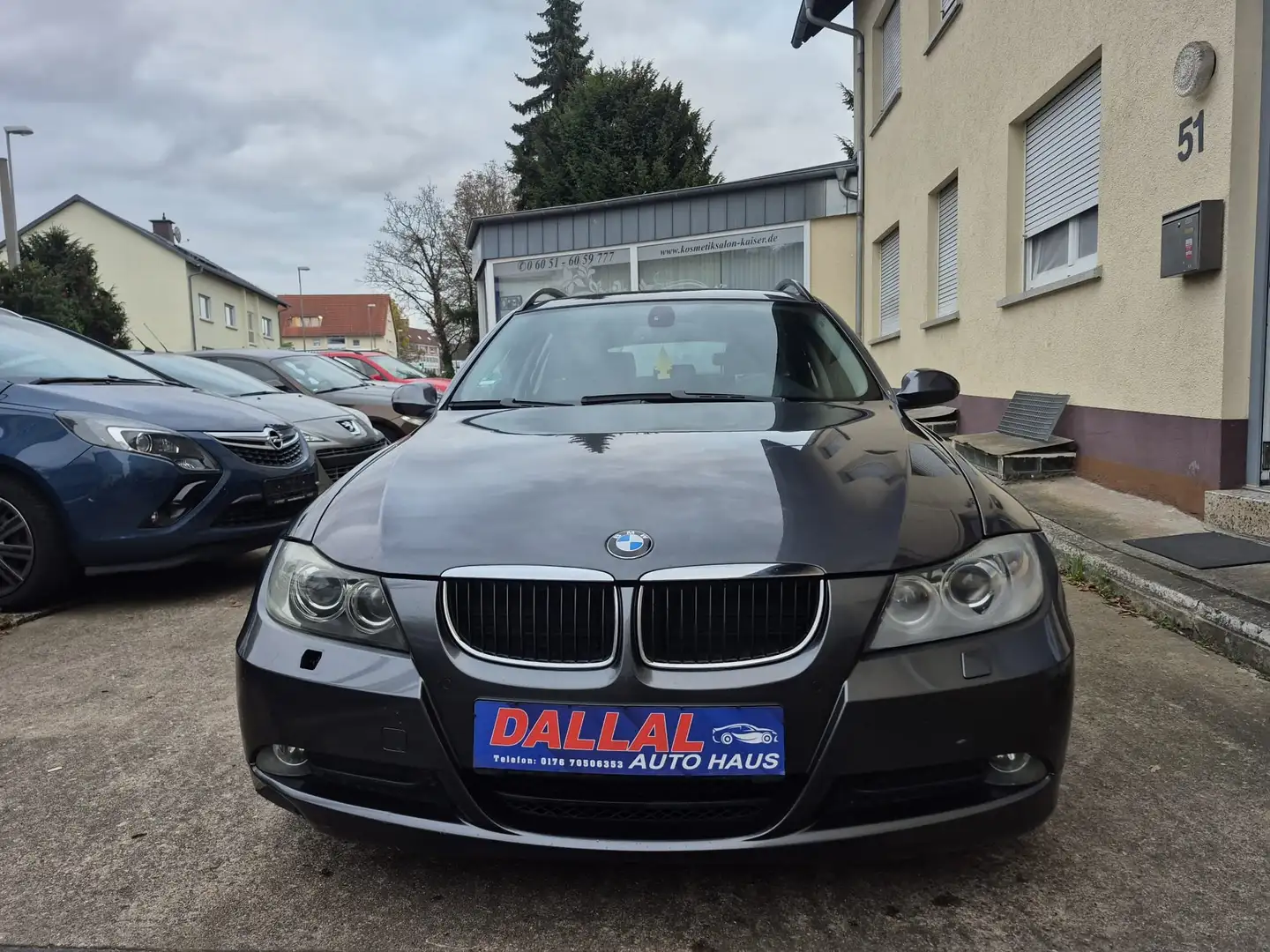 BMW 318 318d Grau - 2