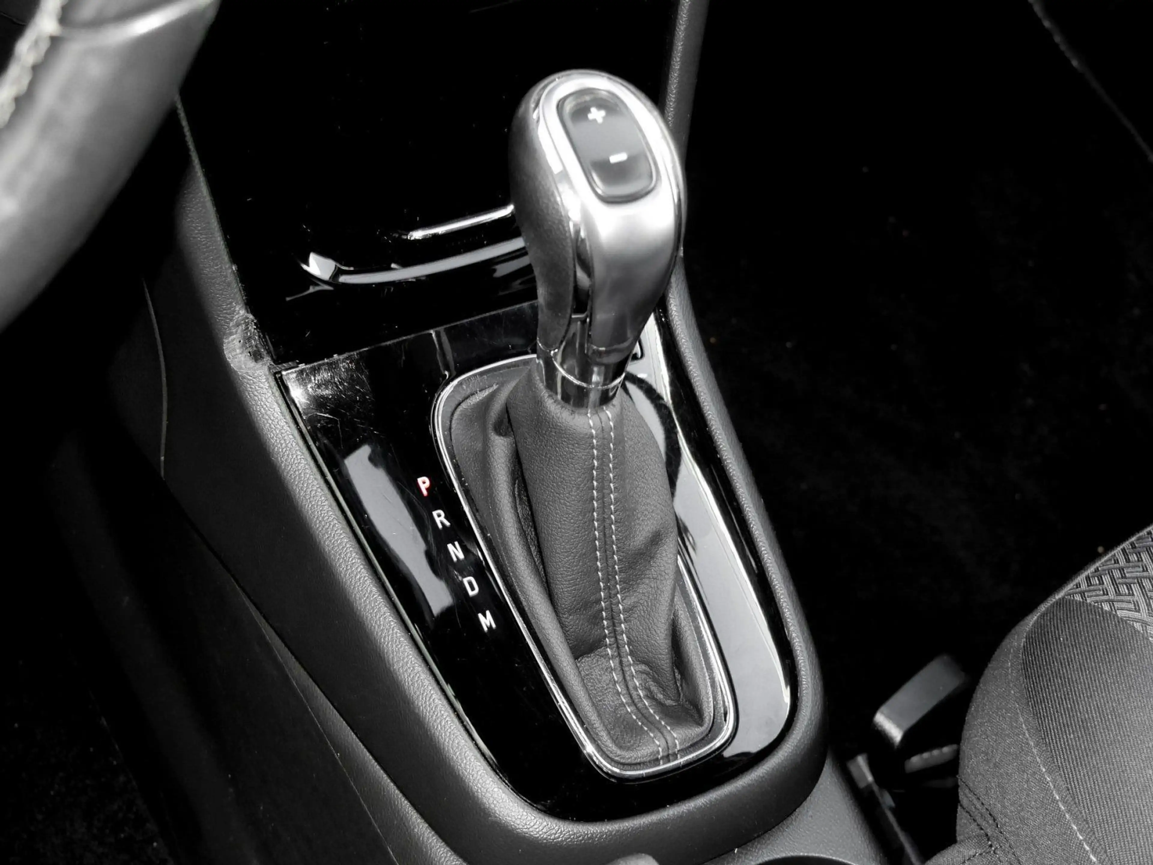Opel Mokka X Active Automatik*AHK*Kamera*PDC*SHZ*LHZ* — photo 9