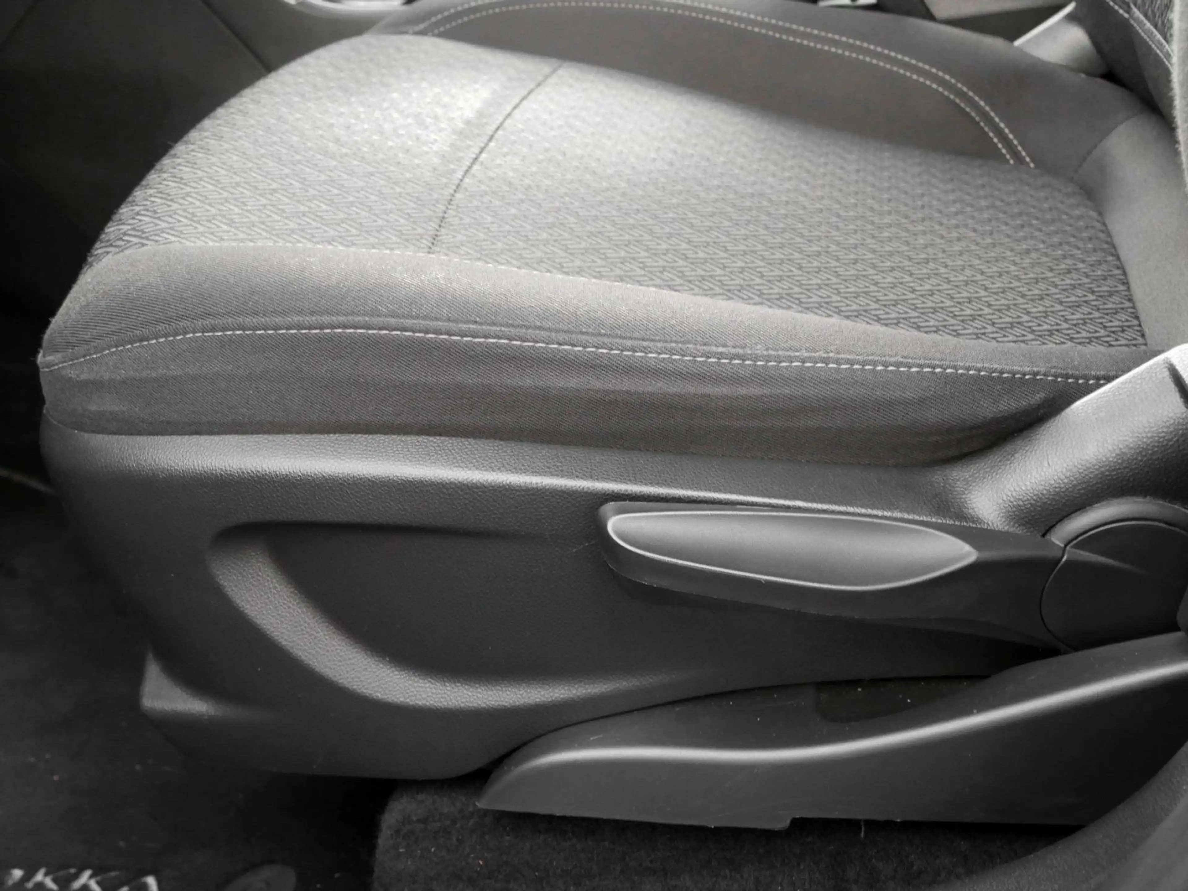 Opel Mokka X Active Automatik*AHK*Kamera*PDC*SHZ*LHZ* — photo 14