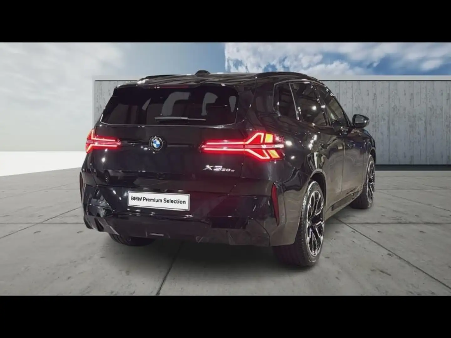 BMW X3 xDrive30e 299ch M Sport Schwarz - 2