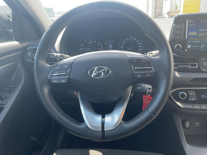 Hyundai i30 Edition 30 — photo 11
