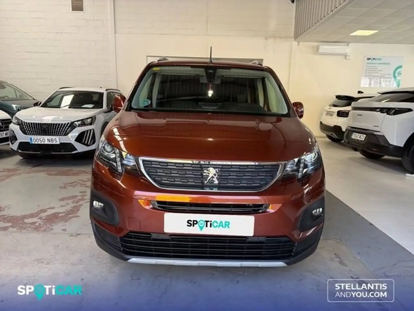 Peugeot Rifter 1.5BlueHDi S&S Standard Allure EAT8 130 Naranja - 2