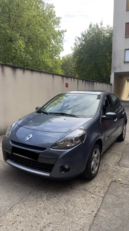 Renault Clio III Tce 100 eco2 Dynamique TomTom Euro 5