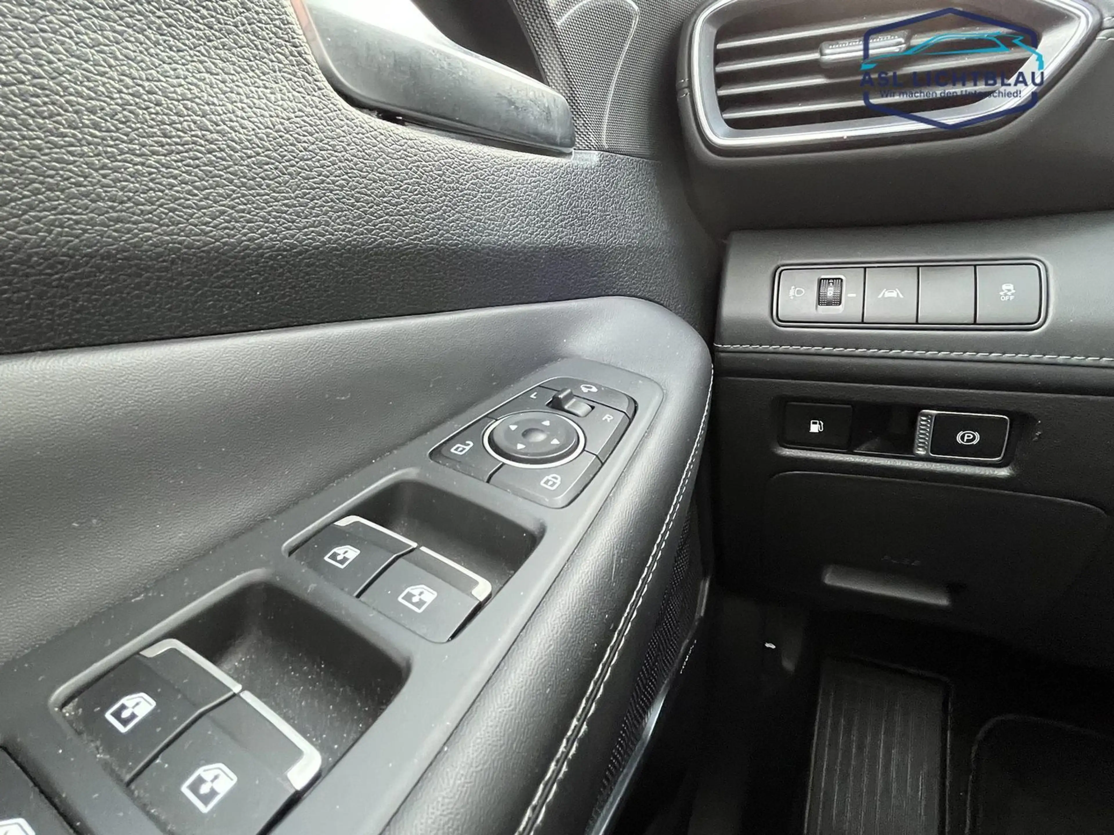 Hyundai SANTA FE Plug-in-Hybrid 1.6 T- Santa Fe Facelift PHEV 1.6 T-GDi 4WD 6AT — photo 11