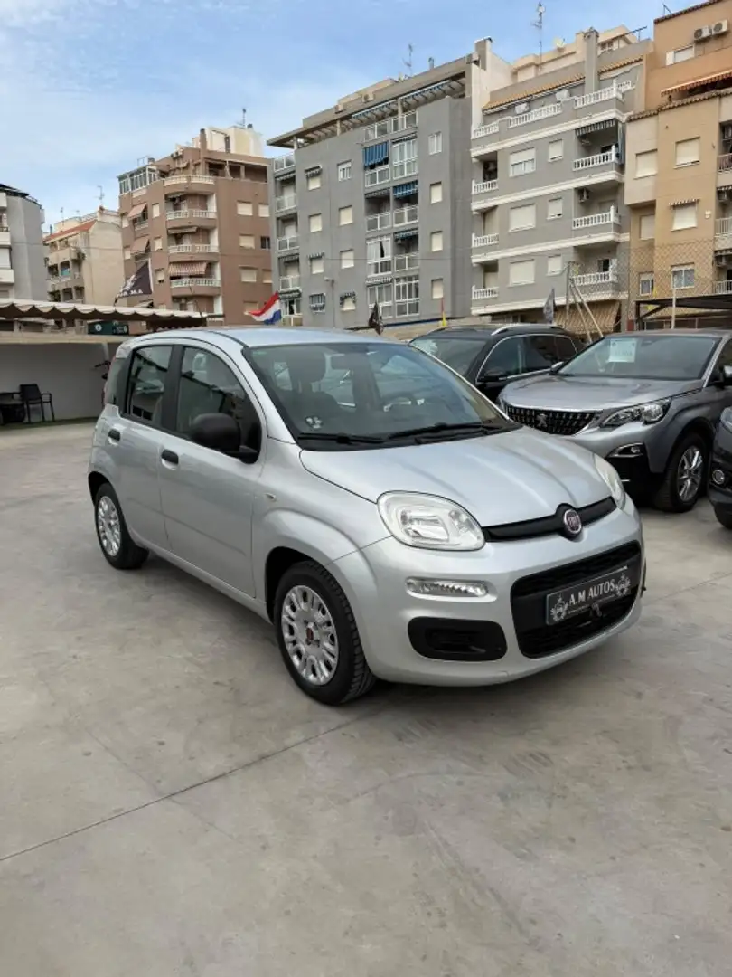 Fiat Panda 1.2 City Cross 4x2 Gris - 2