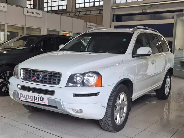 Volvo XC90 XC90 I 2002 2.4 d5 Momentum awd 200cv geartronic