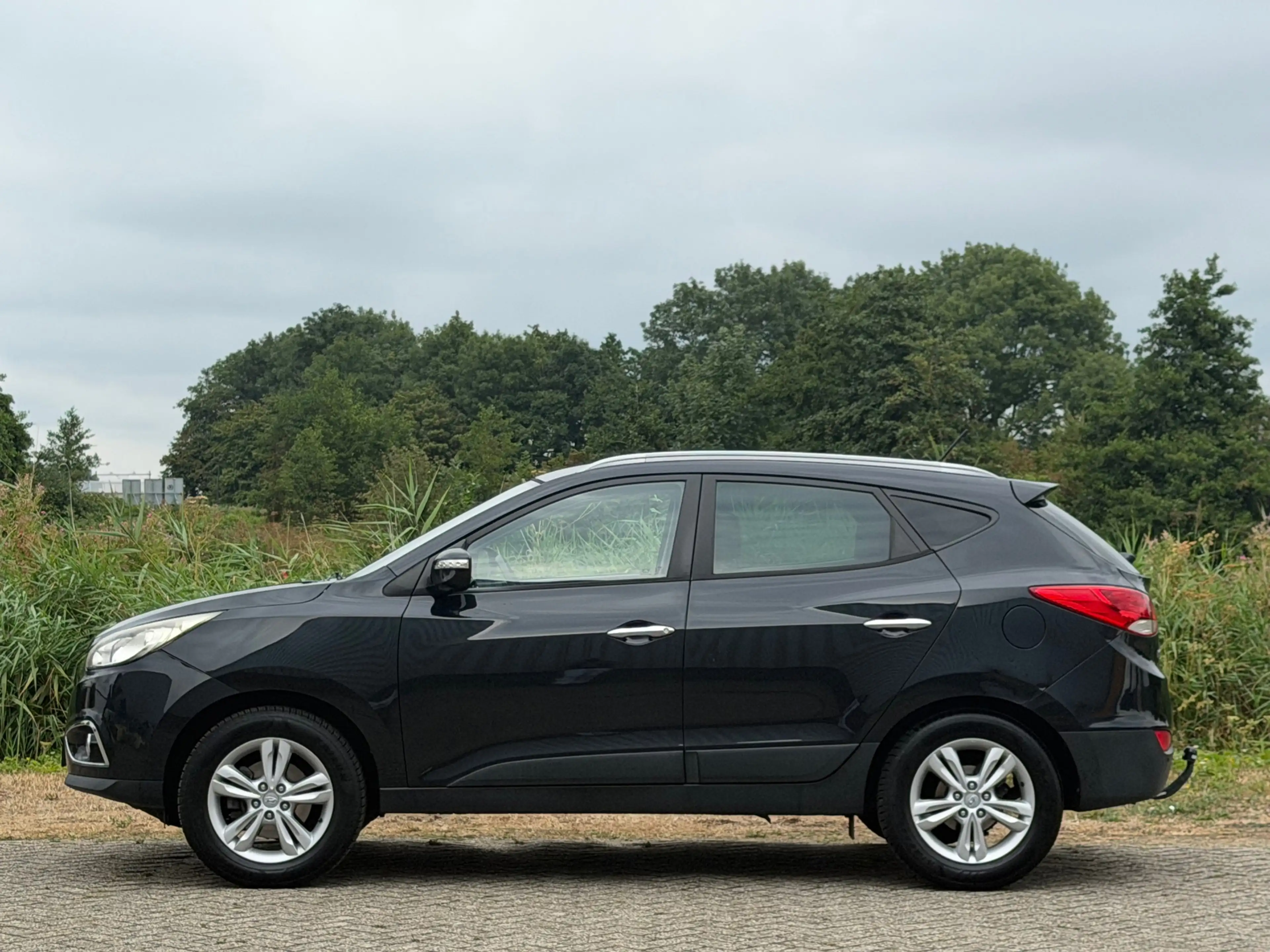 Hyundai iX35 2.0i Style - Black Pearl - Leder/Multimedia/Trekha — photo 30