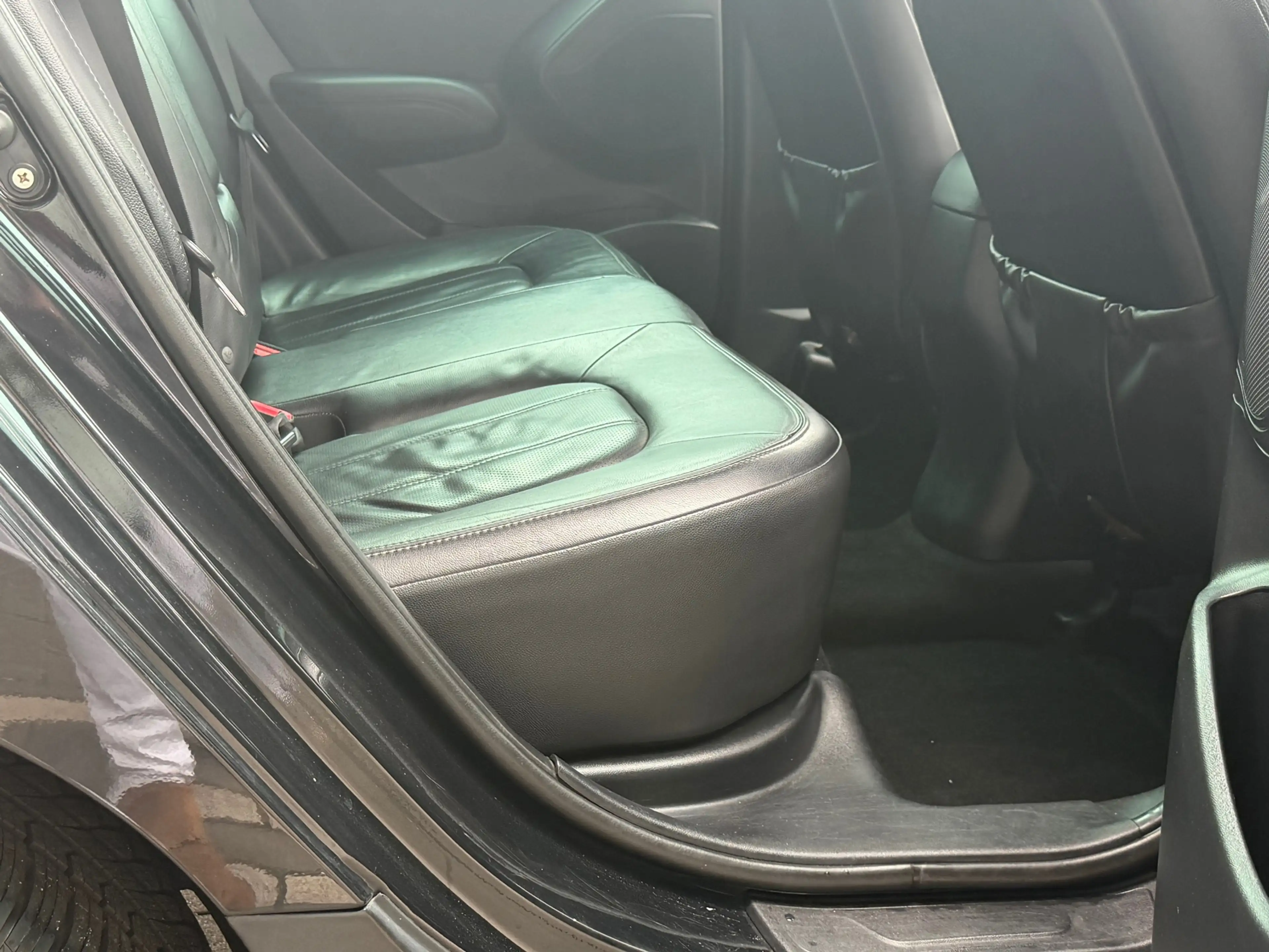 Hyundai iX35 2.0i Style - Black Pearl - Leder/Multimedia/Trekha — photo 14