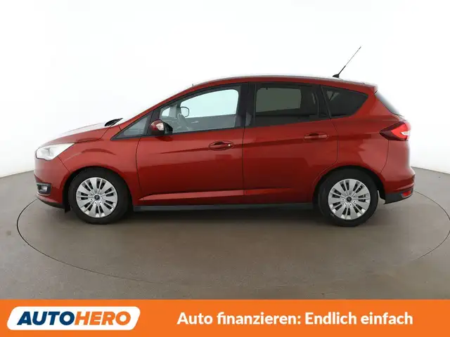 Ford C-Max view 3