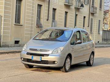 1.6 Benzina 95cv Chrono CLIMA-TAVOLINI-ISOFIX