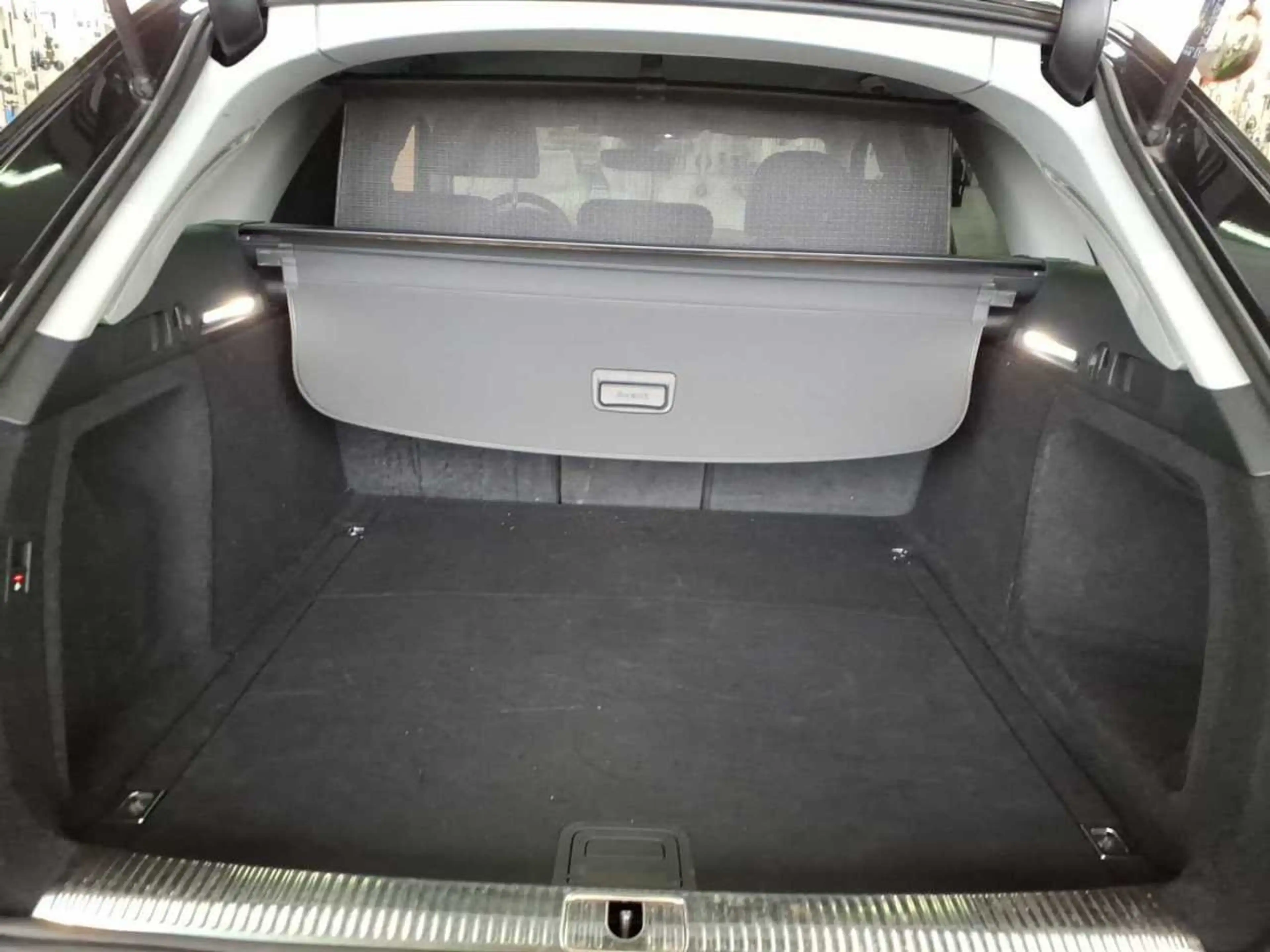 Audi A4 35 2.0 TDI Avant basis Virtual AHK SpoSi El.Heckkl — photo 13