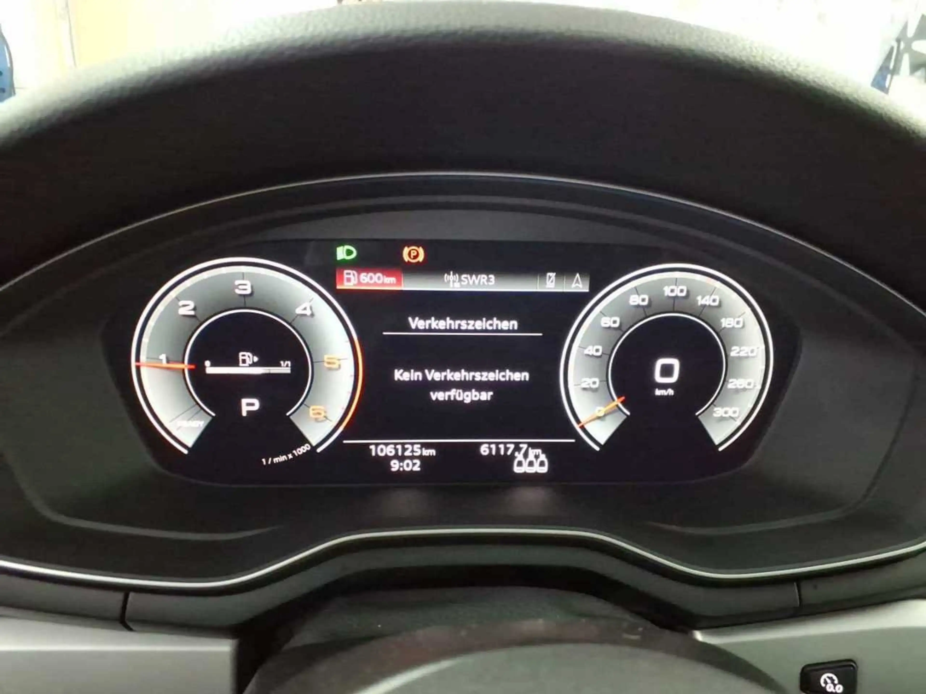 Audi A4 35 2.0 TDI Avant basis Virtual AHK SpoSi El.Heckkl — photo 10