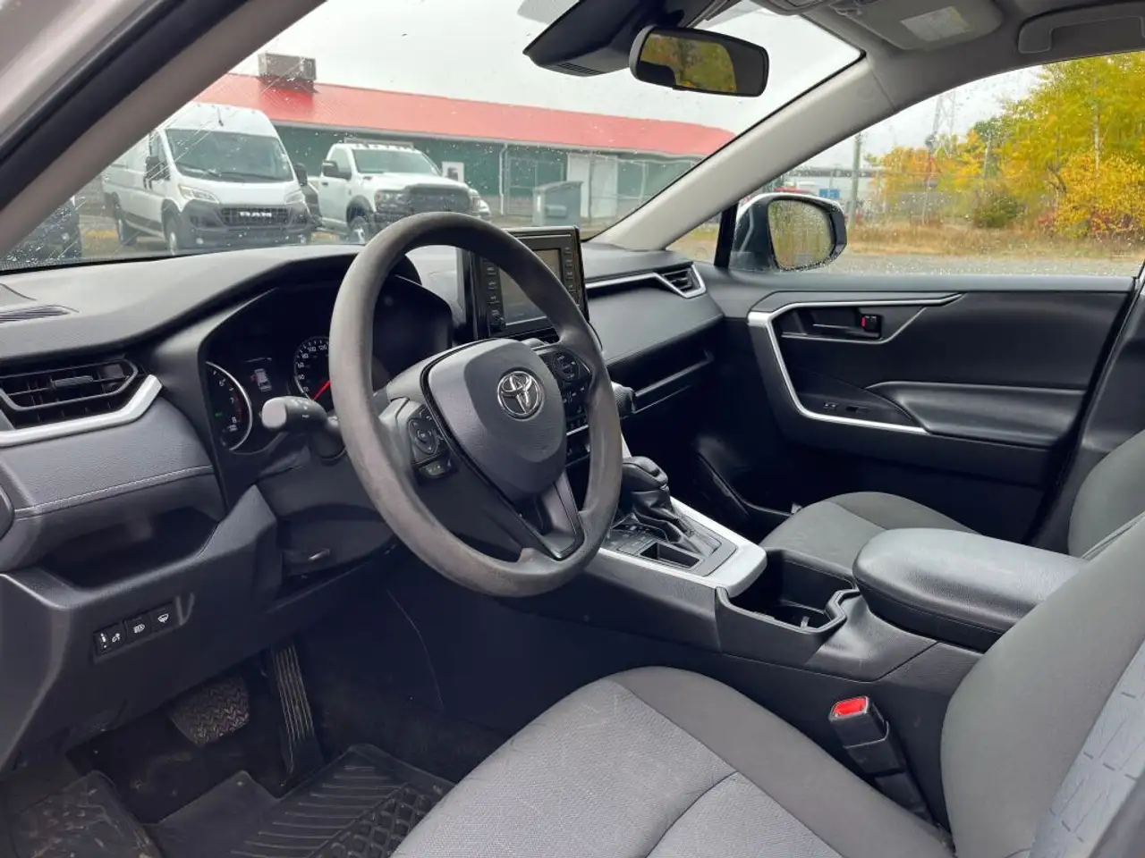 Toyota RAV 4 снимка Toyota RAV 4