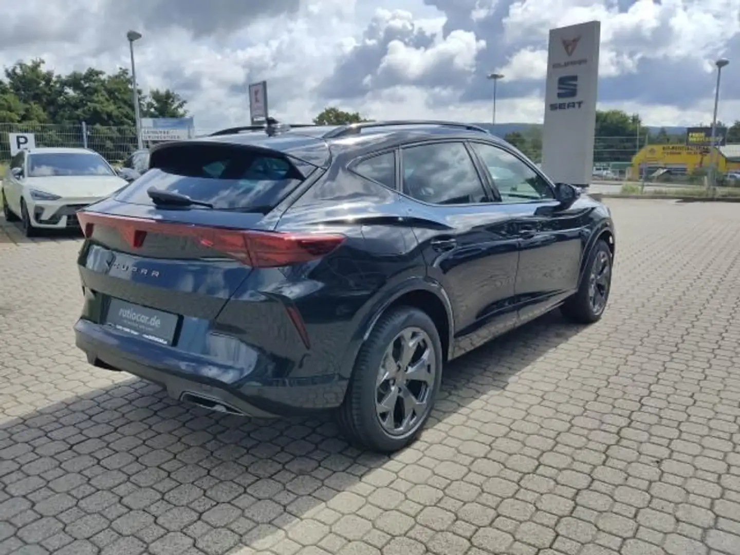 CUPRA Formentor FORMENTOR 2.0 TSI  DSG 4DRIVE +GAR.*NAVI AHK SHZ Schwarz - 2