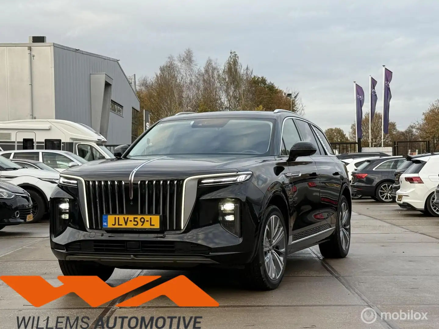 Hongqi E-HS9 President 99 kWh 6P Luchtvering-Pano-Trekhaak- Schwarz - 1